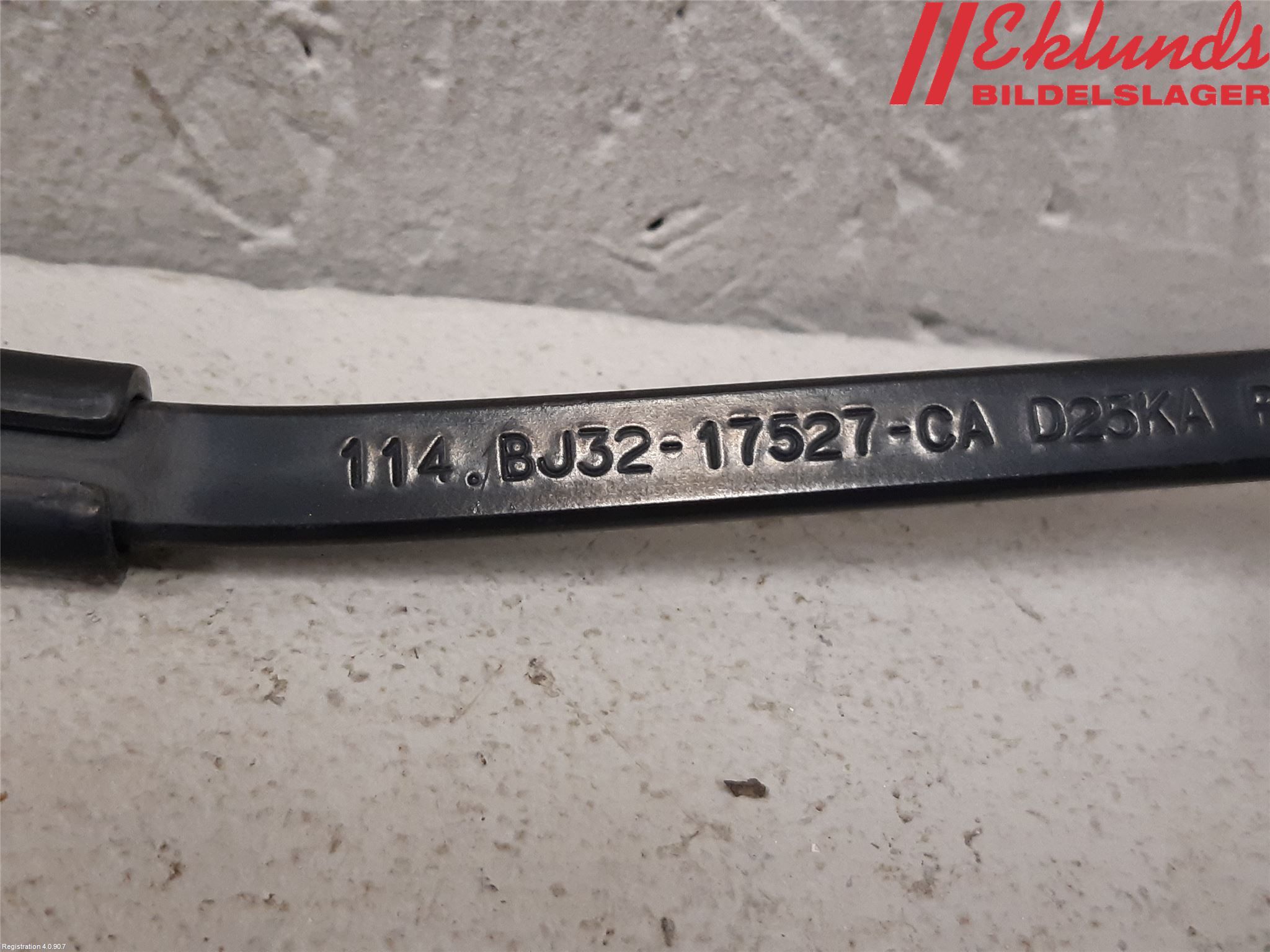 Landrover LAND ROVER RANGE ROVER EVOQUE (L538) 11-18 Torkararm Armar Vindruta