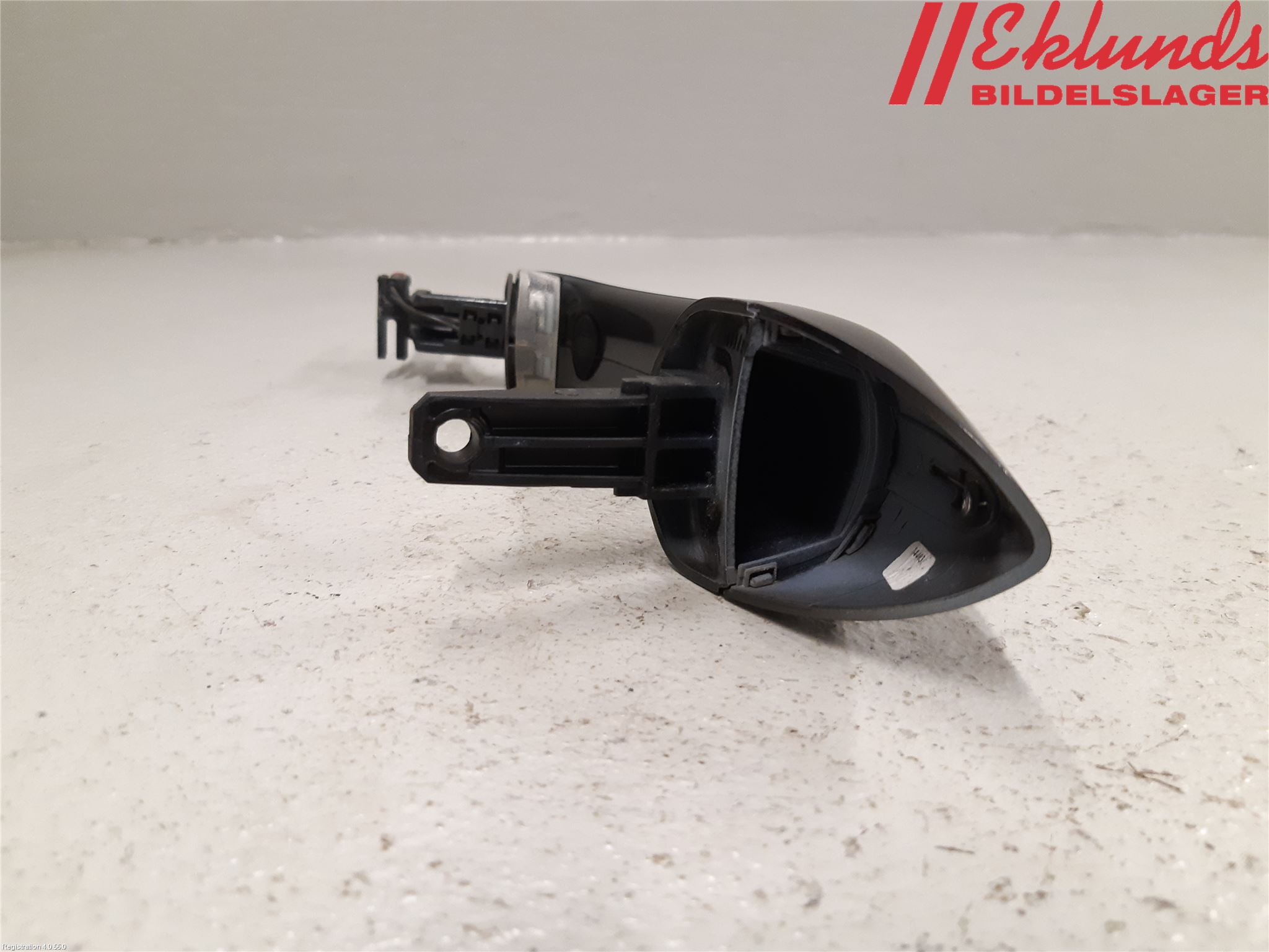BMW 5 F10/F11/F18 09-17 Dörrhandtag Yttre Vä