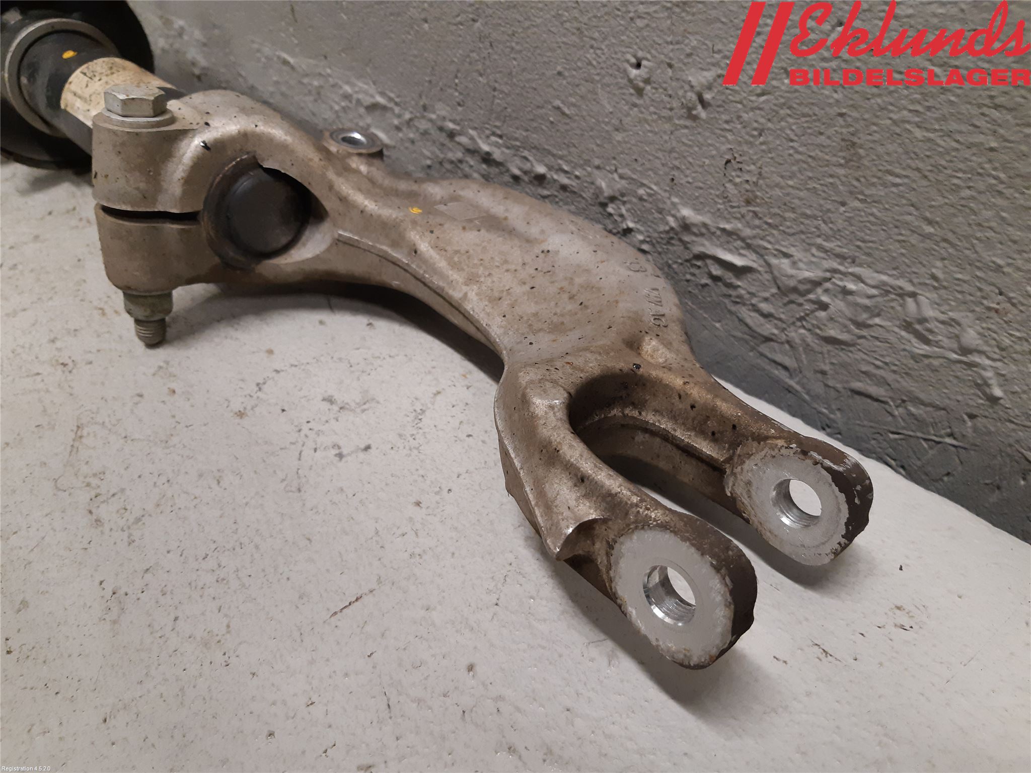 Audi A6 F2/C8 19- Fjäderben Fram Höger