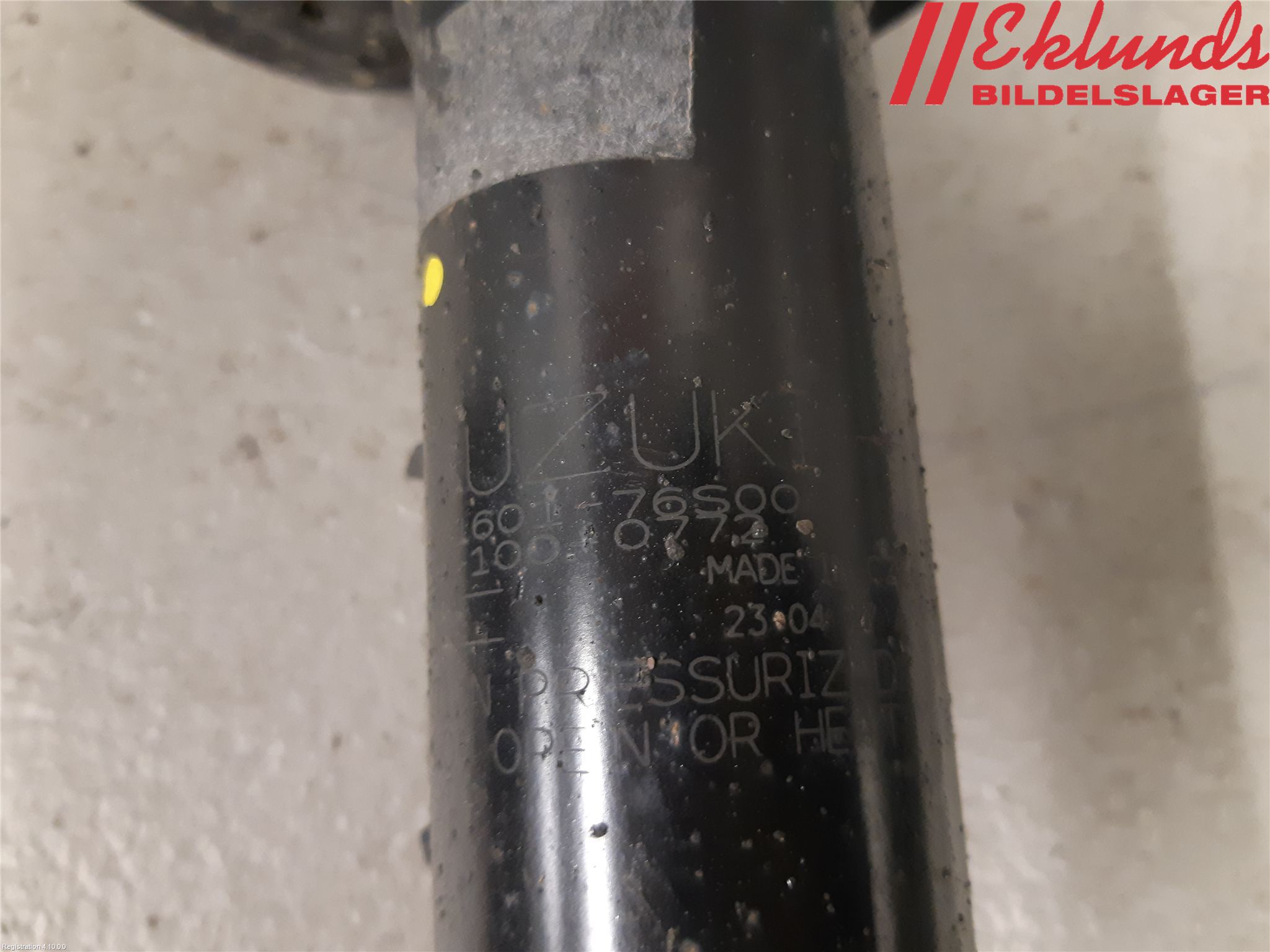 Suzuki VITARA 15- Fjäderben Fram Höger