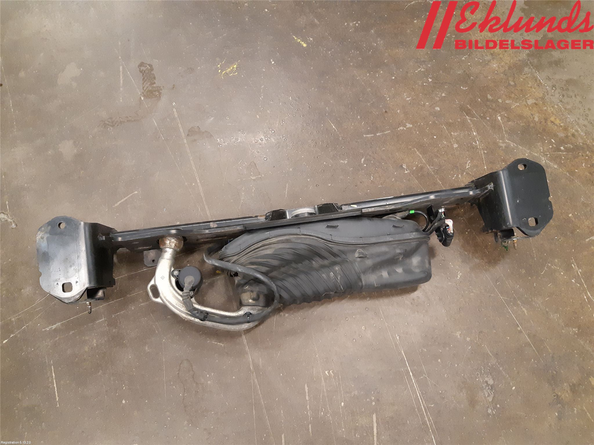 BMW 5 G30/G31/F90 17-23 Dragkrok