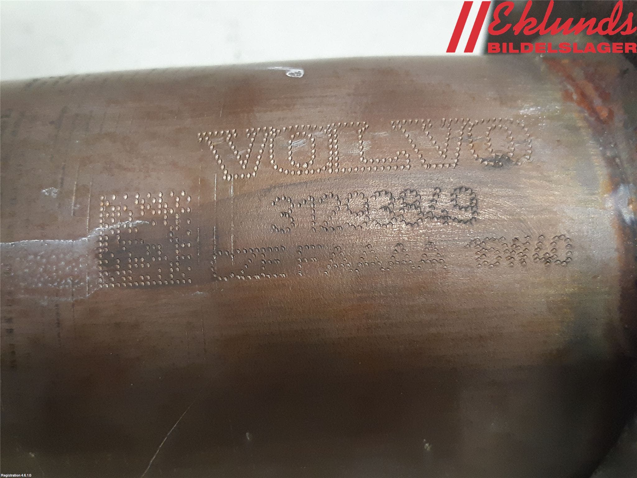 Volvo XC90/RECHARGE 16- Avgas Främre Rör