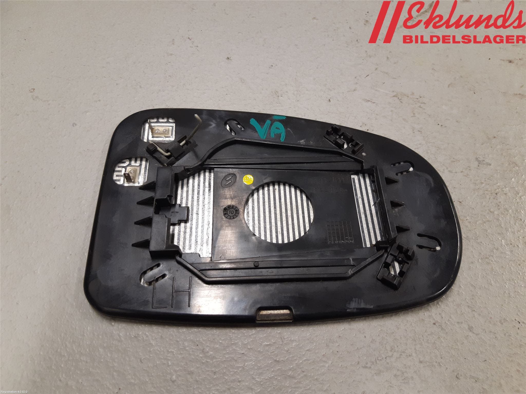 Toyota AVENSIS 09-15 Spegelglas Vä