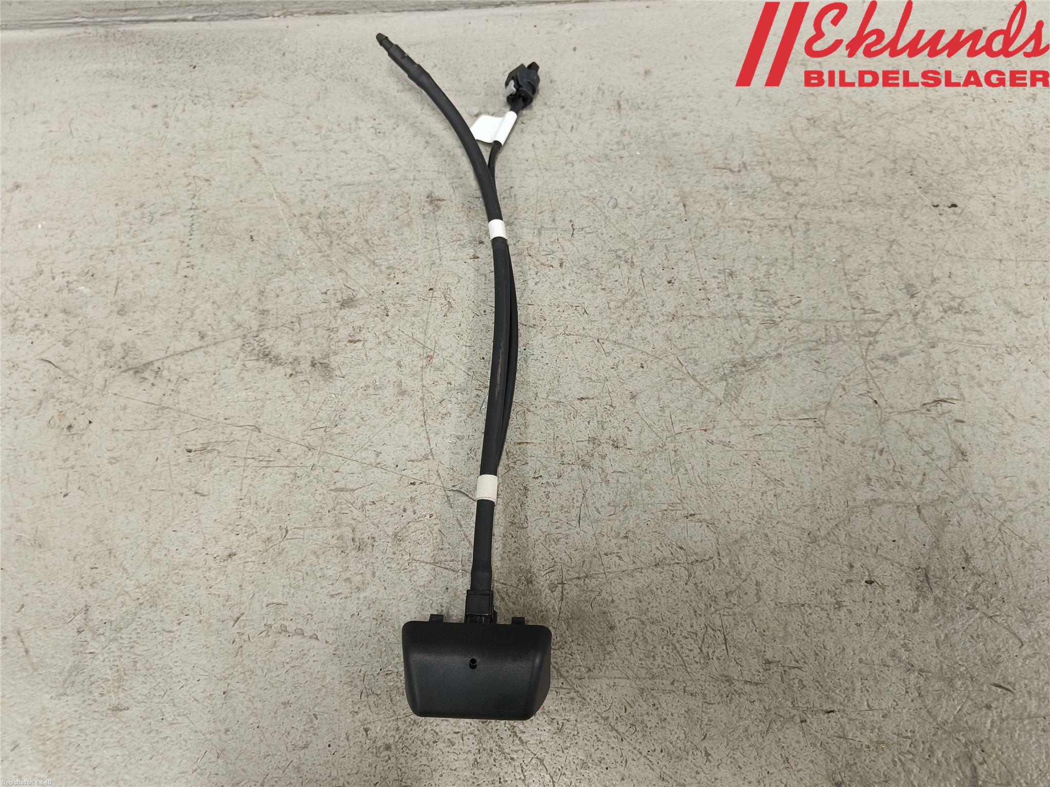 Peugeot 208/E-208 20- Spolarmunstycke Rutor