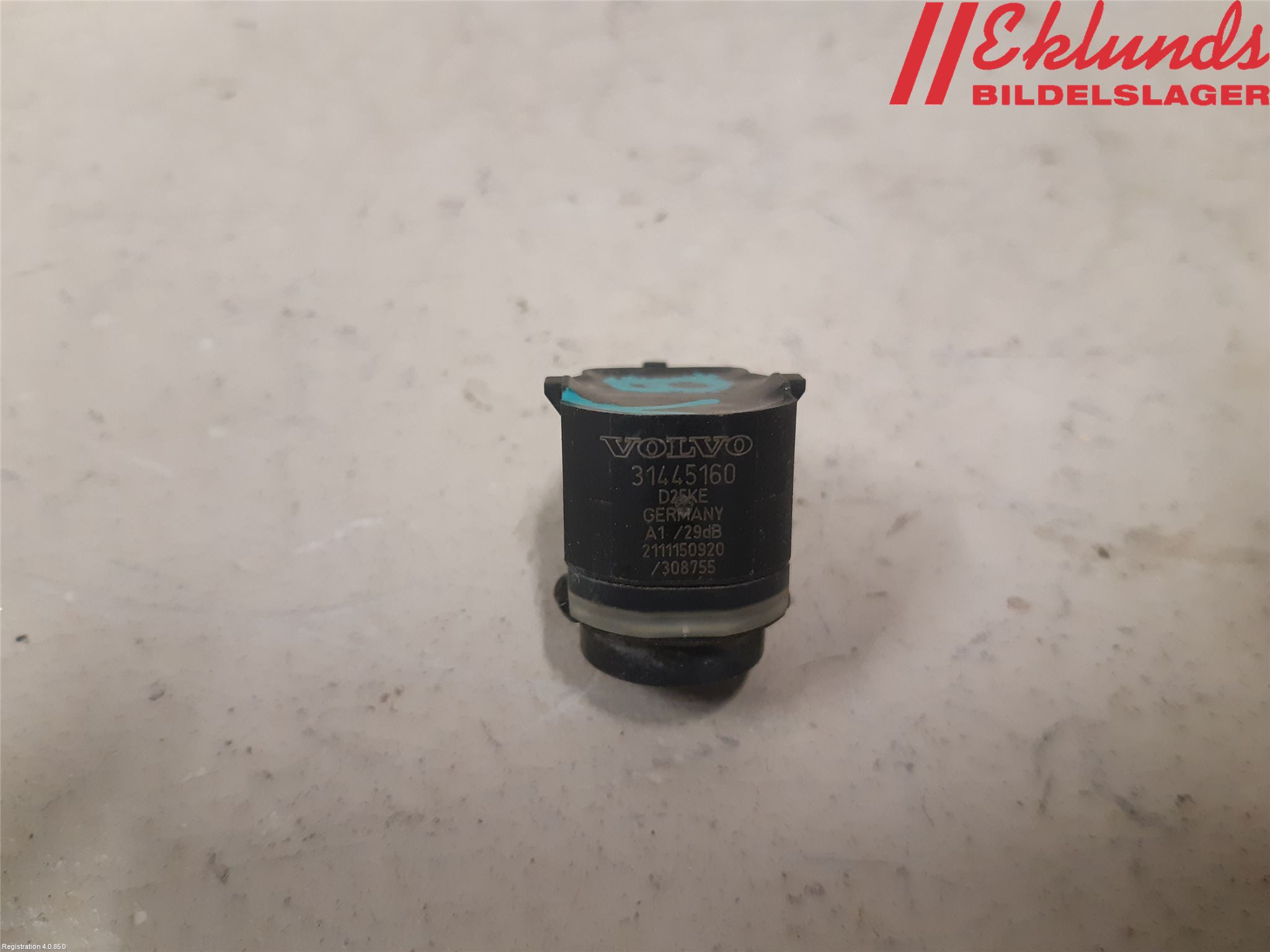 Volvo V40 12-19 Parkeringshjälp Backsensor