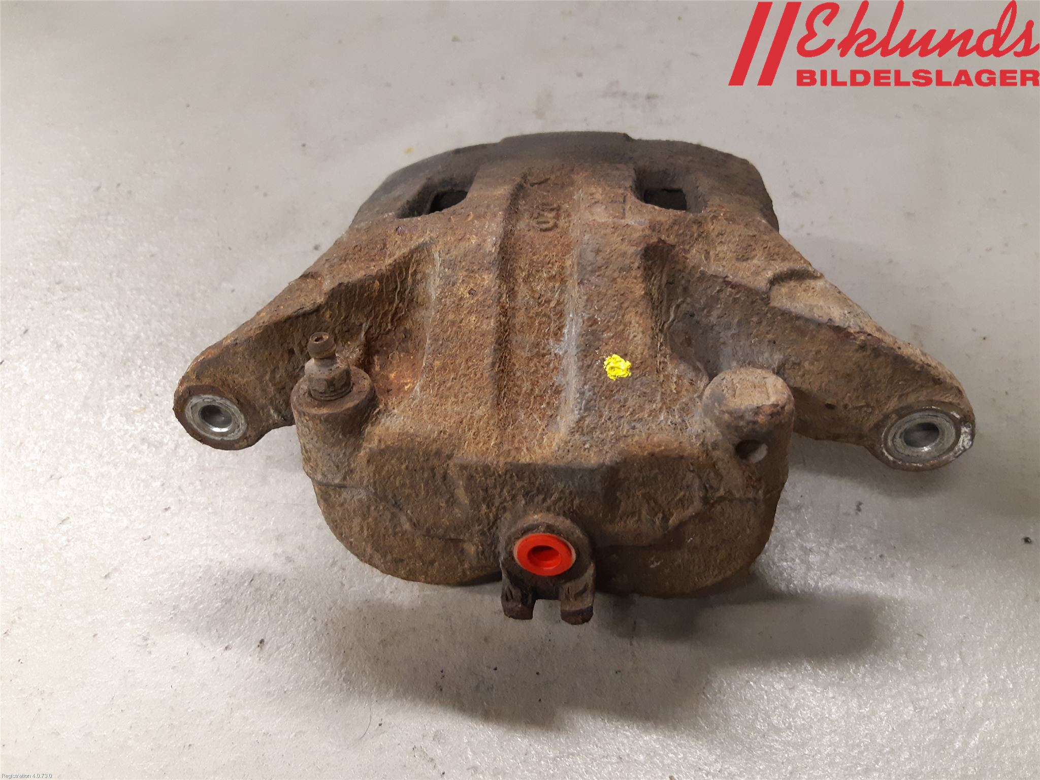 Nissan NAVARA 05-16 Bromsok Fram Höger