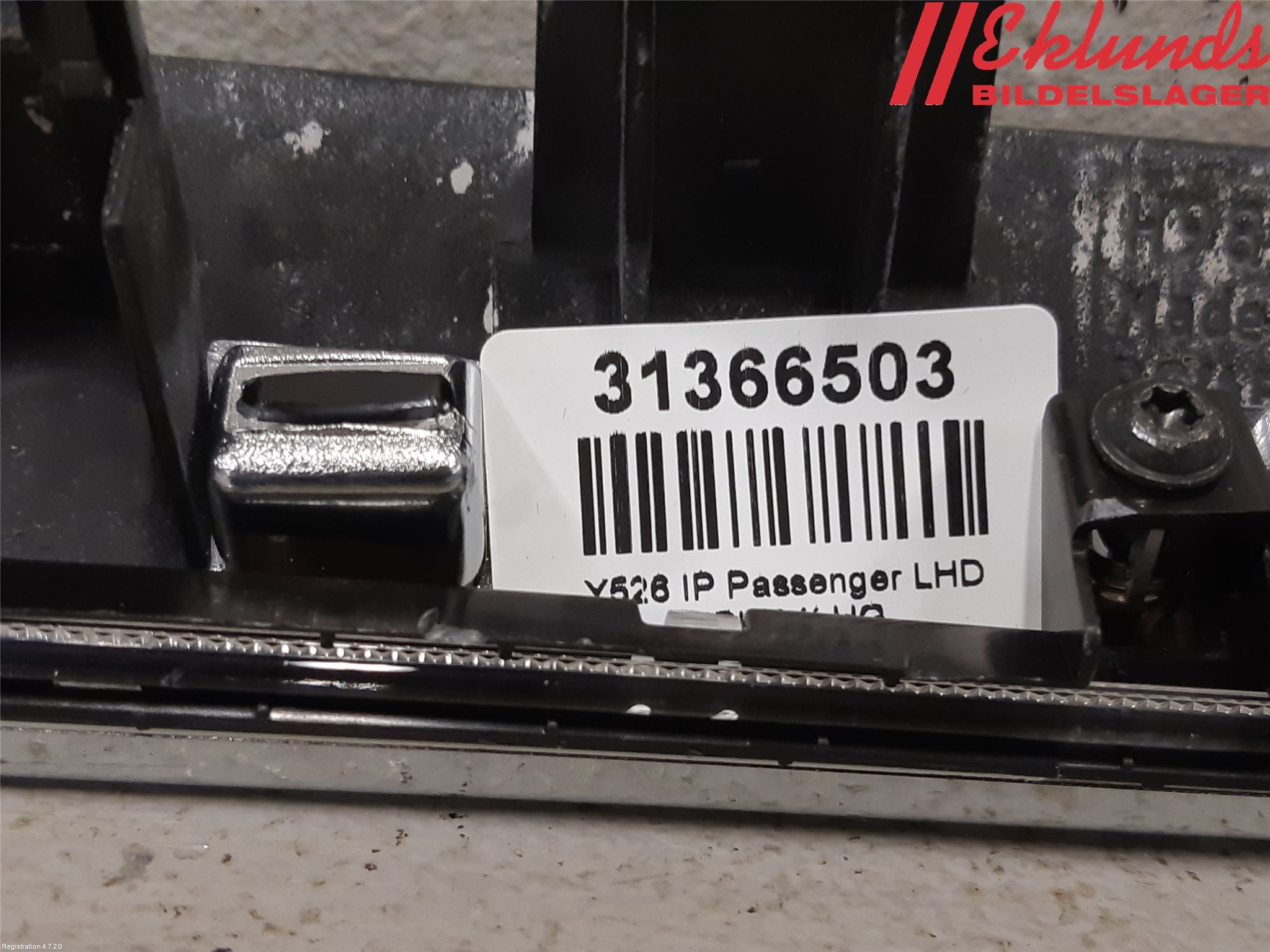 Volvo XC90/RECHARGE 16- Instrumentbräda Inlägg-Dekorlist