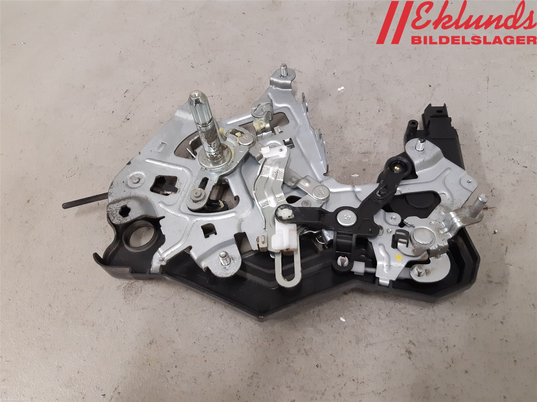 Hyundai H-1/STAREX 08-21 Låskista-Dörrlås