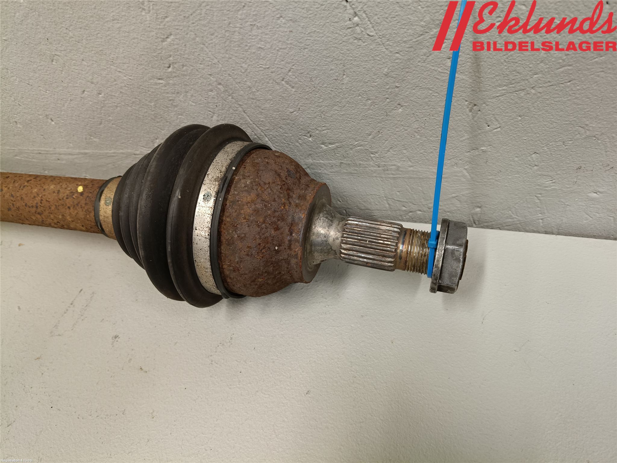 Peugeot PARTNER 16-18 Drivaxel Fram Höger