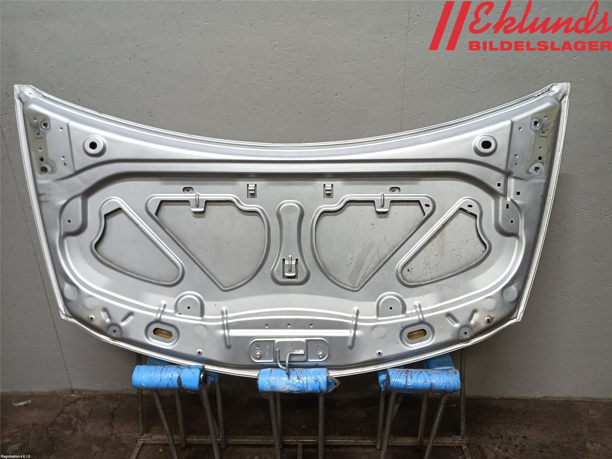 Renault CLIO III  09-12 Huv Fram