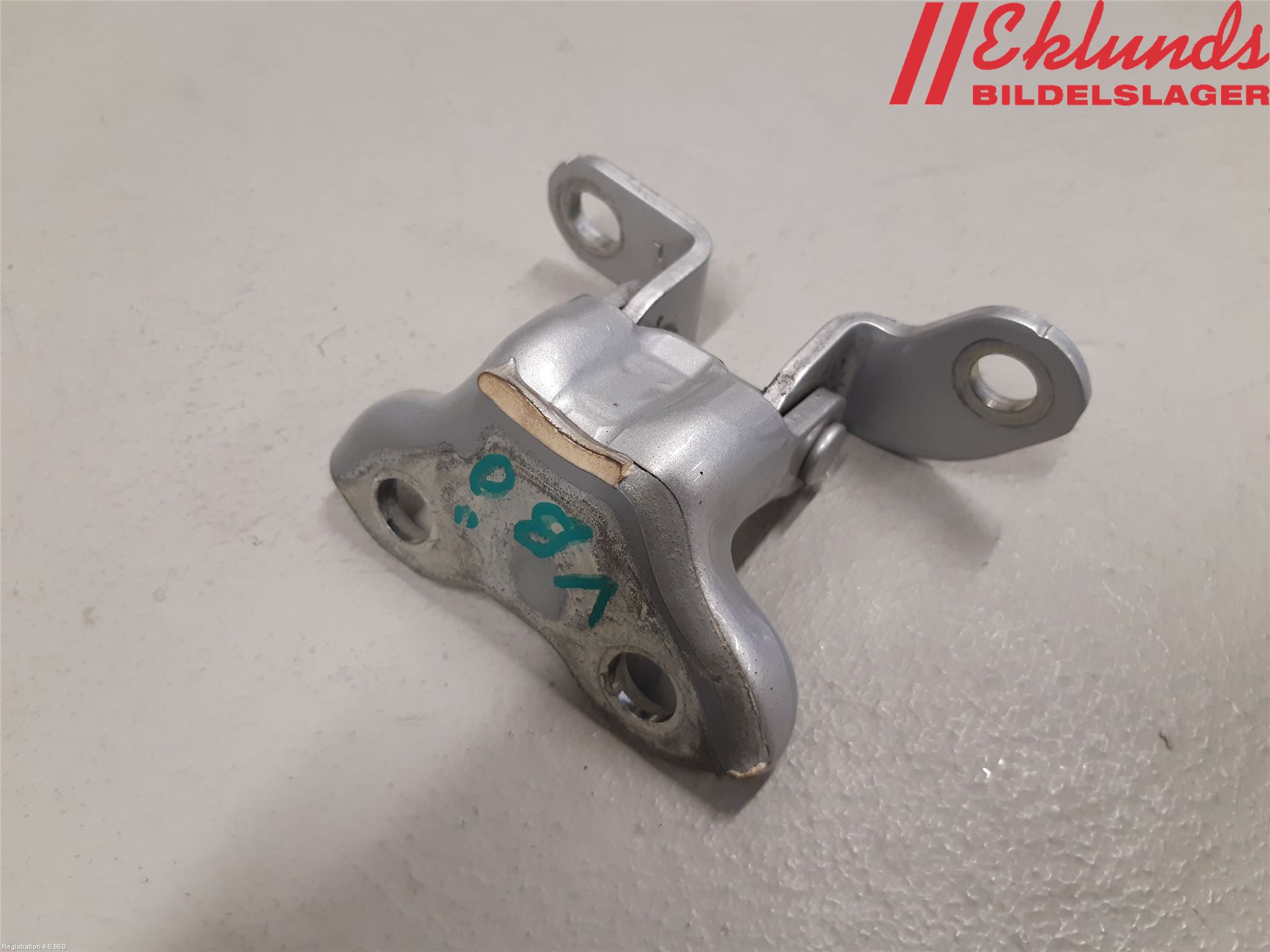 Toyota AURIS 10-12 Dörrgångjärn