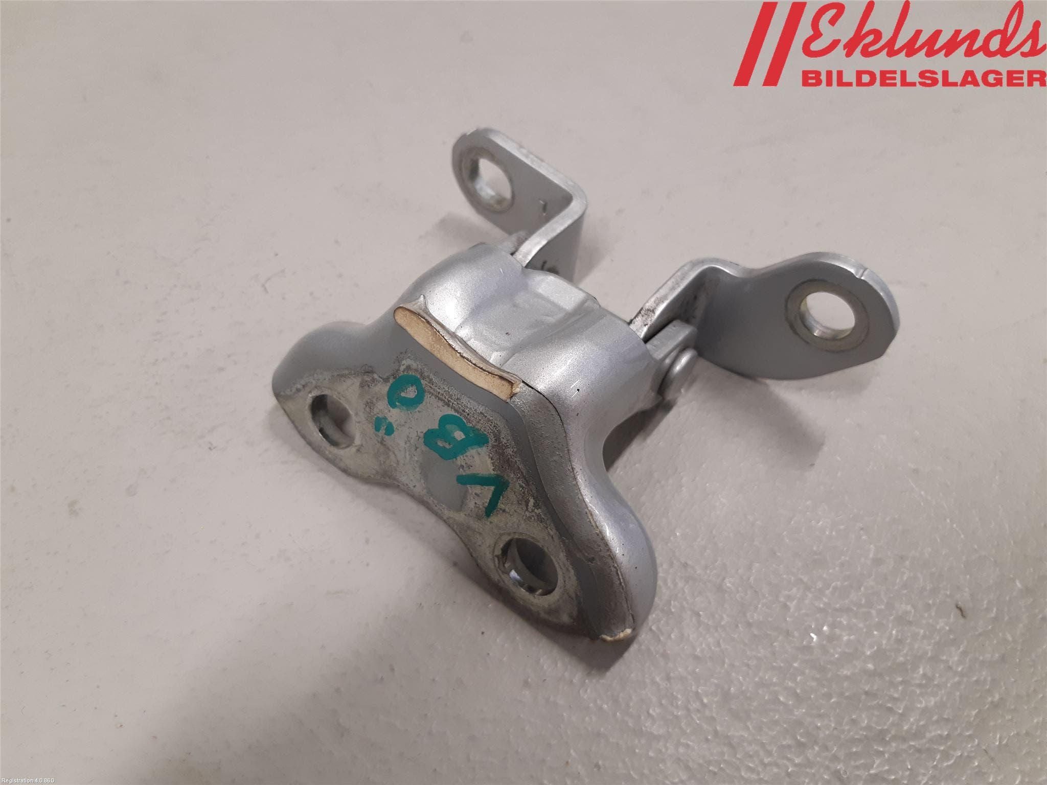 Toyota AURIS 10-12 Dörrgångjärn