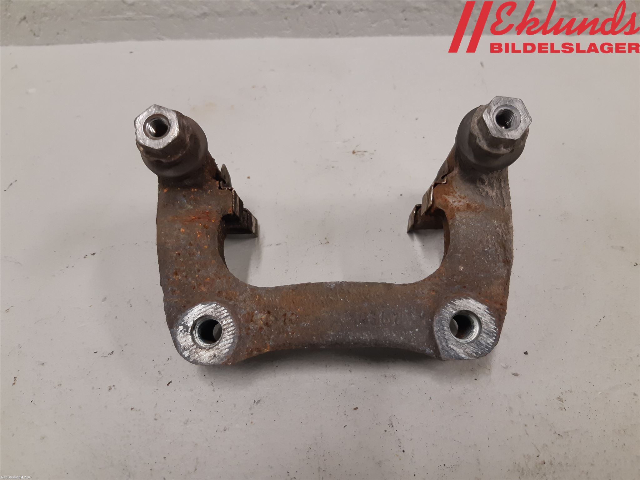 Peugeot PARTNER 16-18 Bromsokshållare