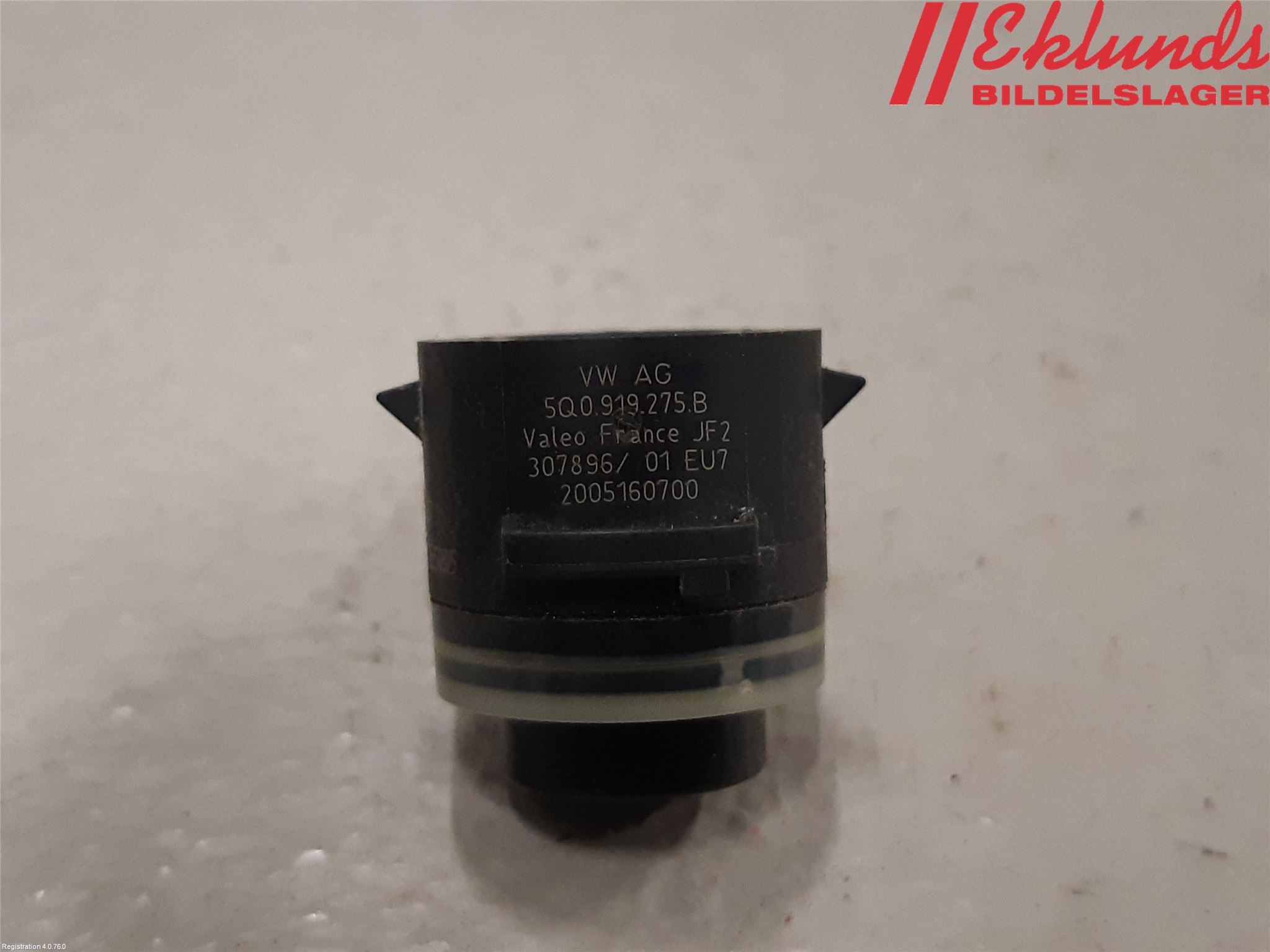 Audi A4/S4 B9 16-19 Parkeringshjälp Frontsensor