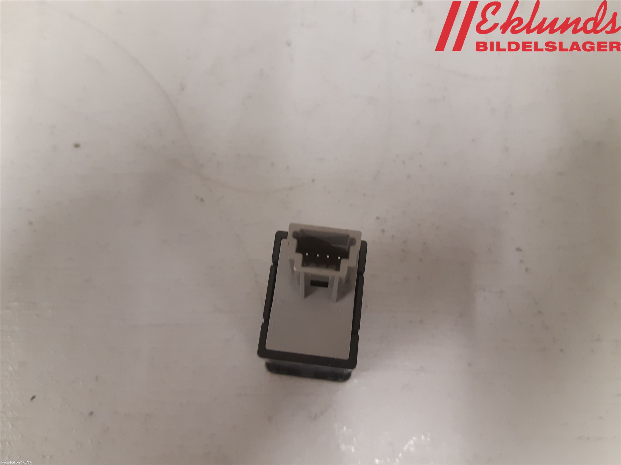 Nissan QASHQAI 14-17 Strömställare Övrigt