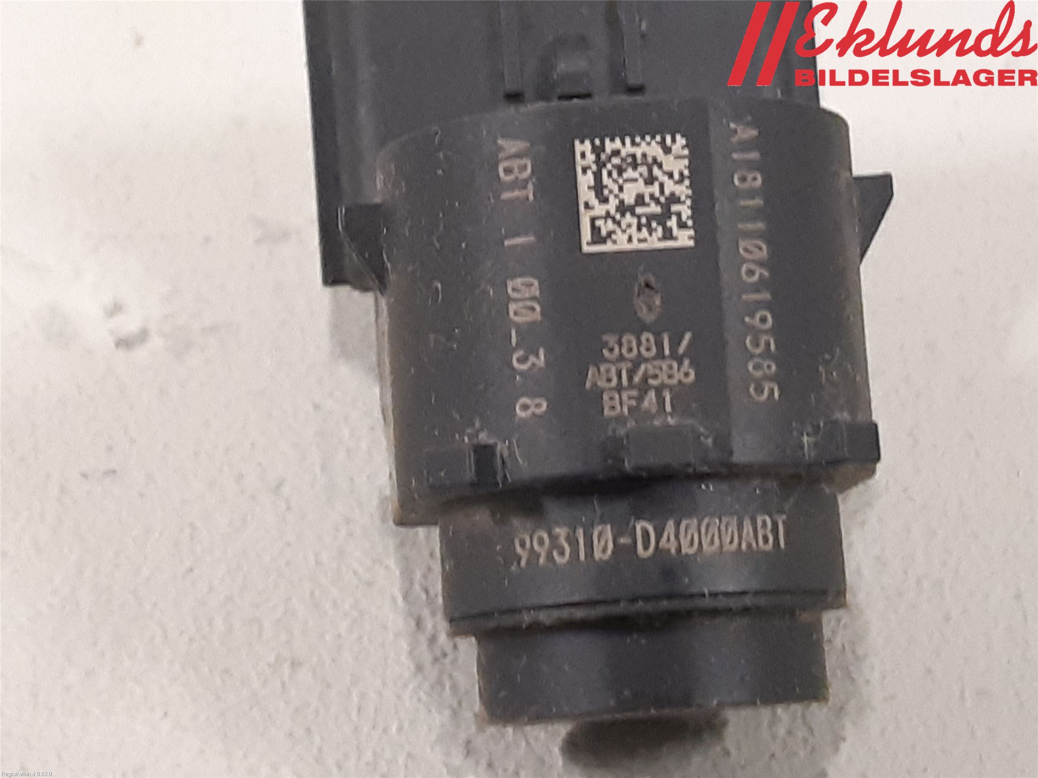 Kia OPTIMA 16-20 Parkeringshjälp Frontsensor