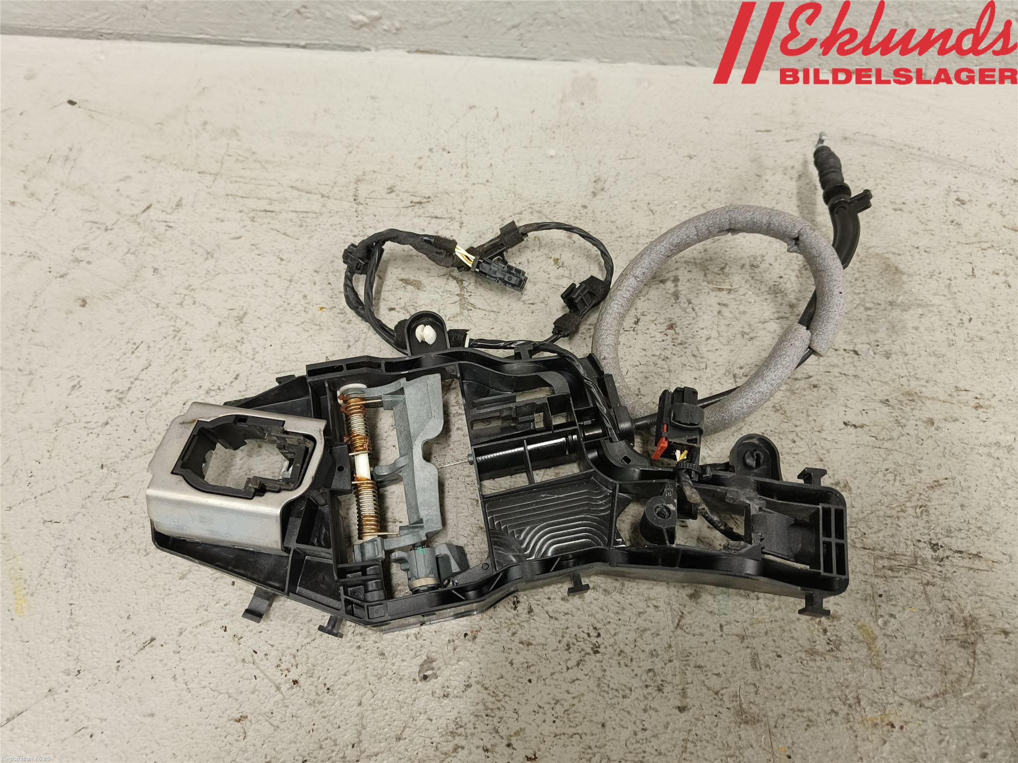 Volkswagen VW PASSAT 15-19 Dörrhandtag Yttre Vä