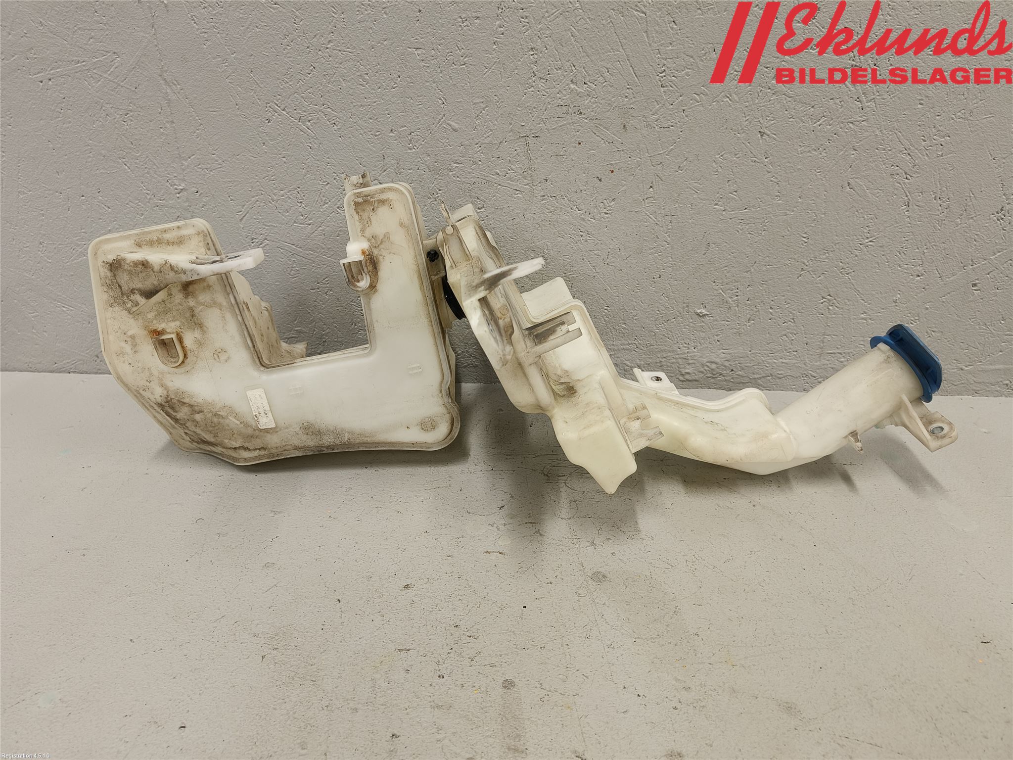 Volkswagen VW PASSAT 11-14 Spolartank Vindruta-Strål