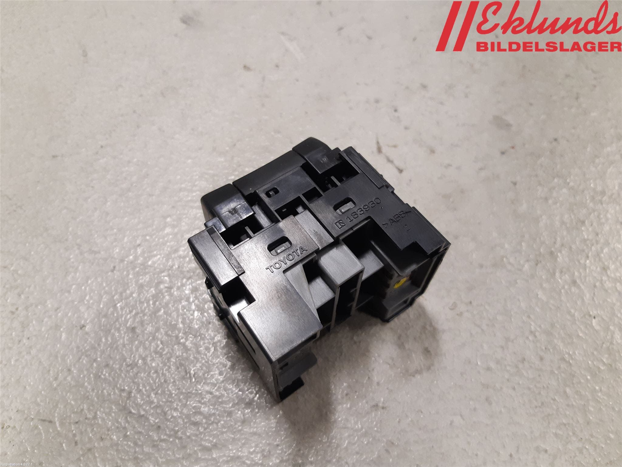 Toyota RAV4 19- Strömställare Spegel