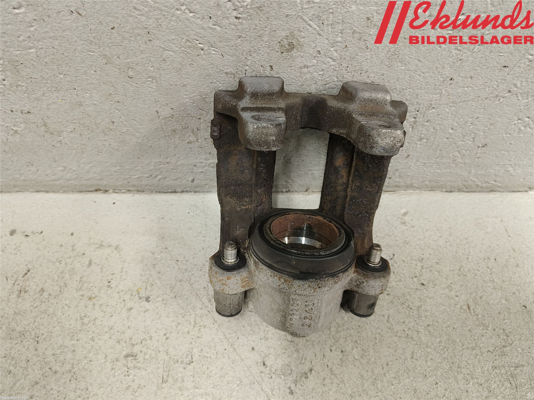 BMW 3 F30/F31/F80 12-19 Bromsok Fram Höger