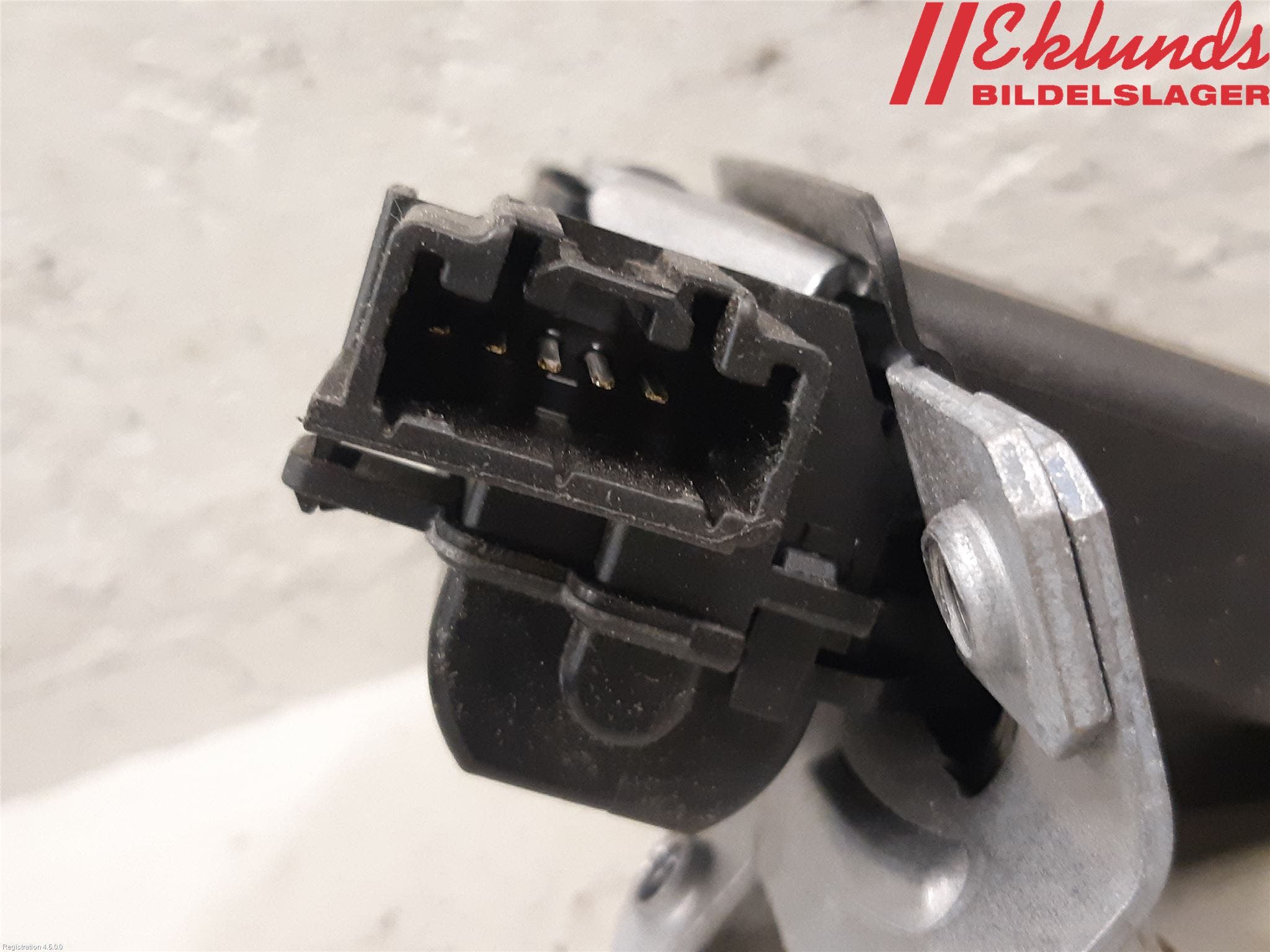 Ford FOCUS 19- Låskista Baklucka