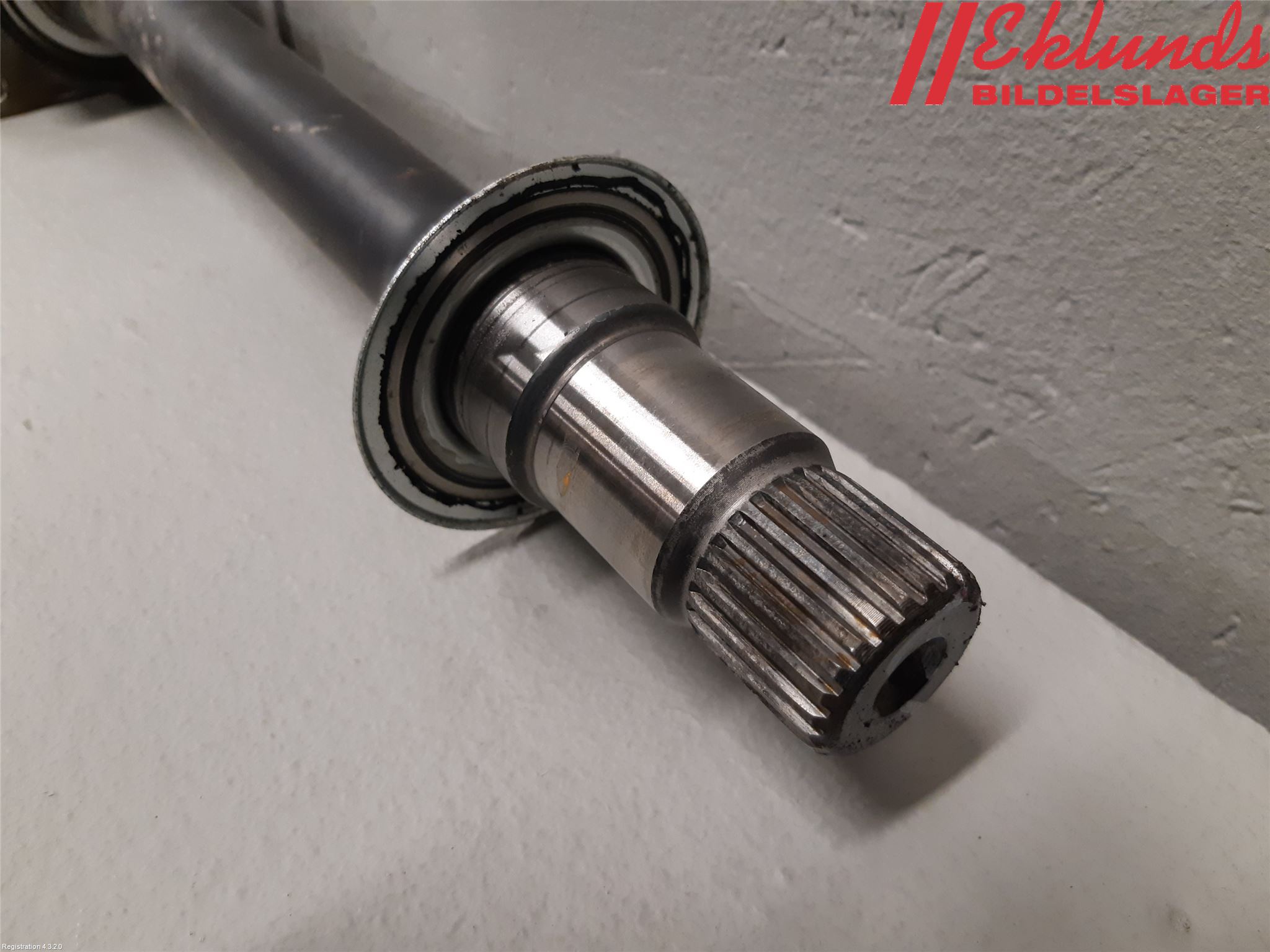 Toyota RAV4 19- Drivaxel Fram Höger