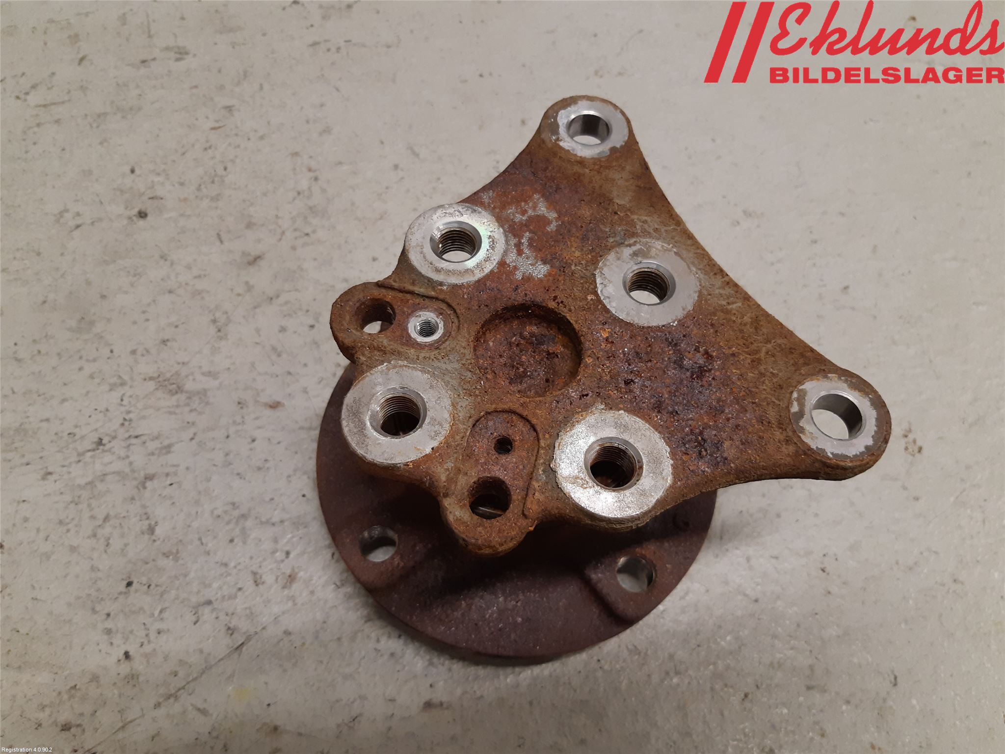 Peugeot 2008/E-2008 20- Nav Bak