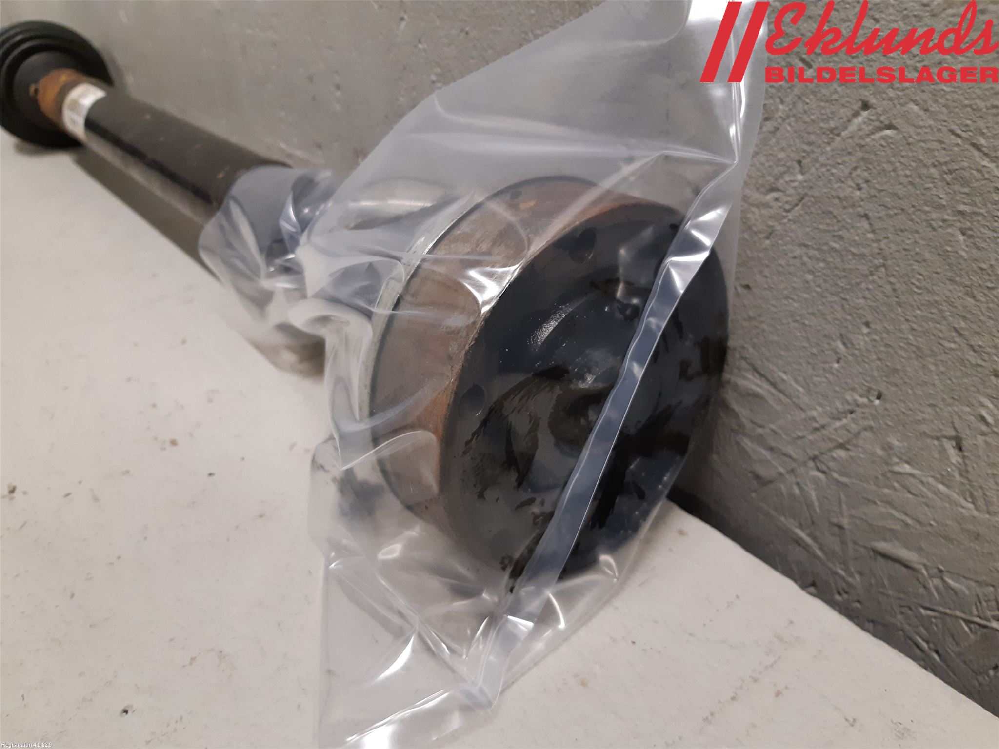 Skoda RAPID Drivaxel Fram Höger