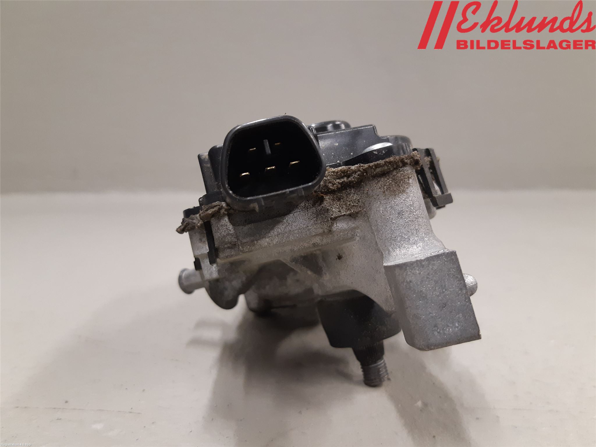 Toyota YARIS XP130 15-20 Torkarmotor Vindruta