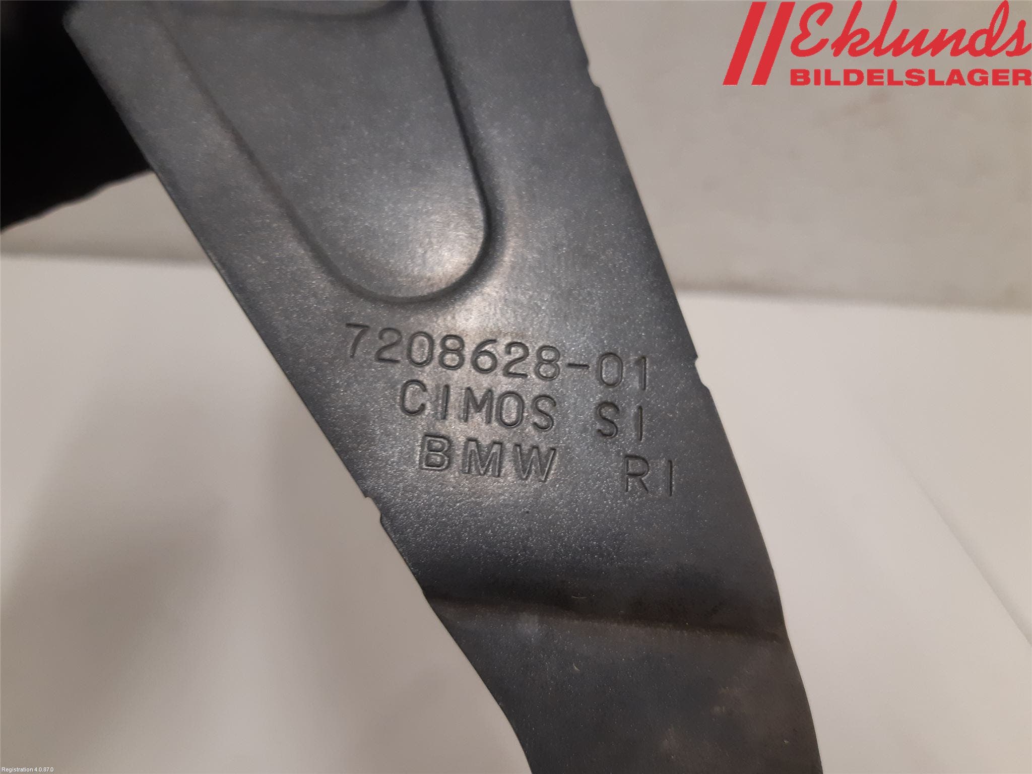 BMW X5 E70 07-13 Huvgångjärn