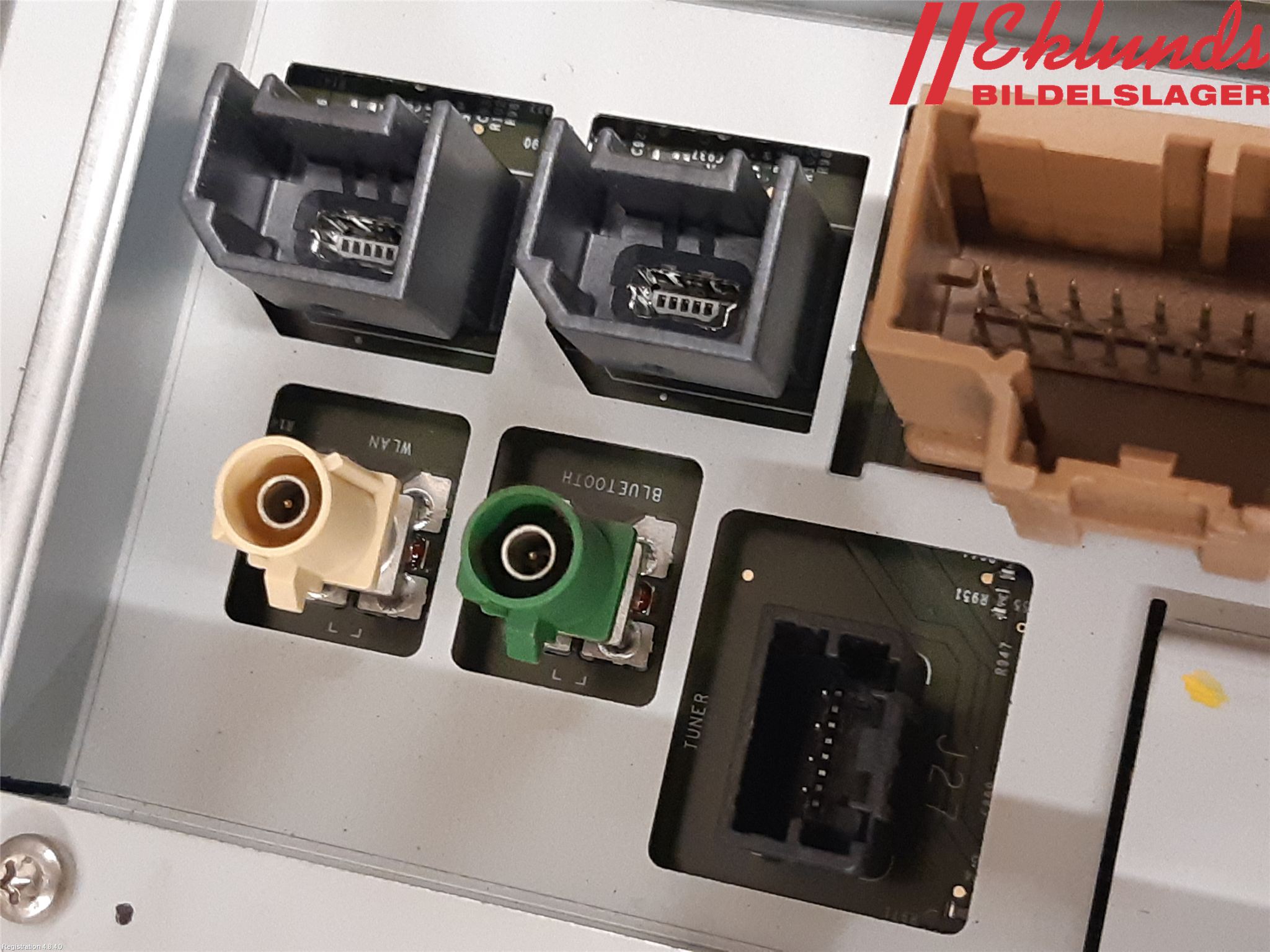 Tesla MODEL X 16- Multifunktionsdisplay