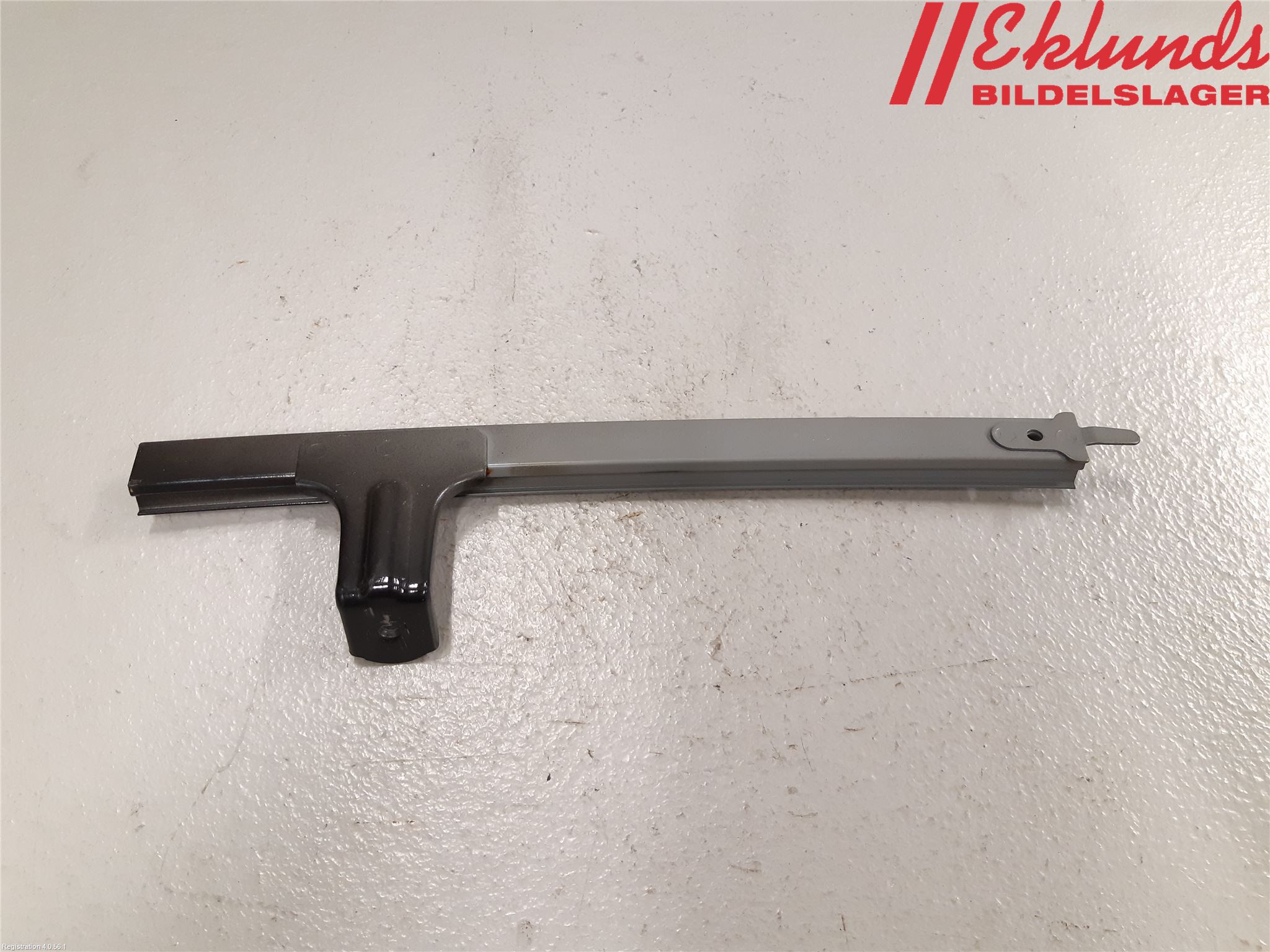 Toyota RAV4 13-18 Styrlist Ruta