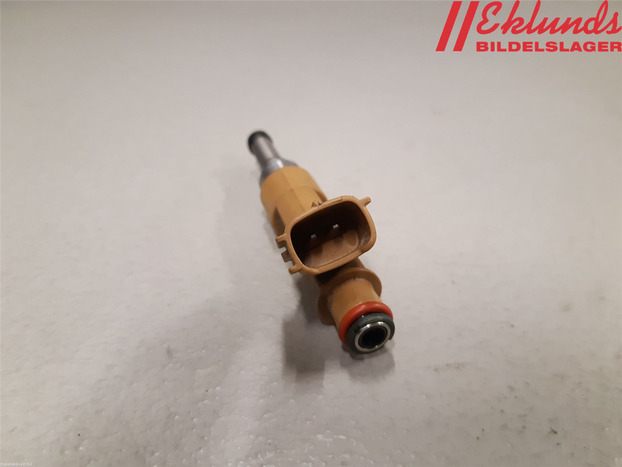 Toyota AVENSIS 09-15 Injspridare