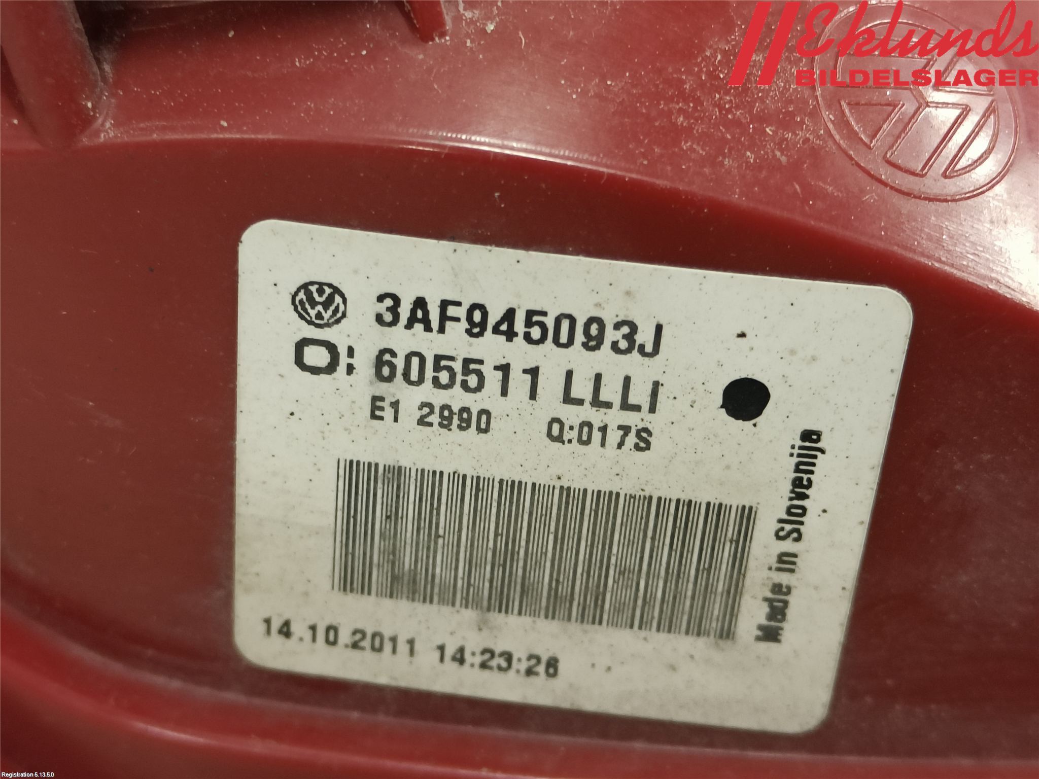 Volkswagen VW PASSAT 11-14 Bakljus Lucka Vä