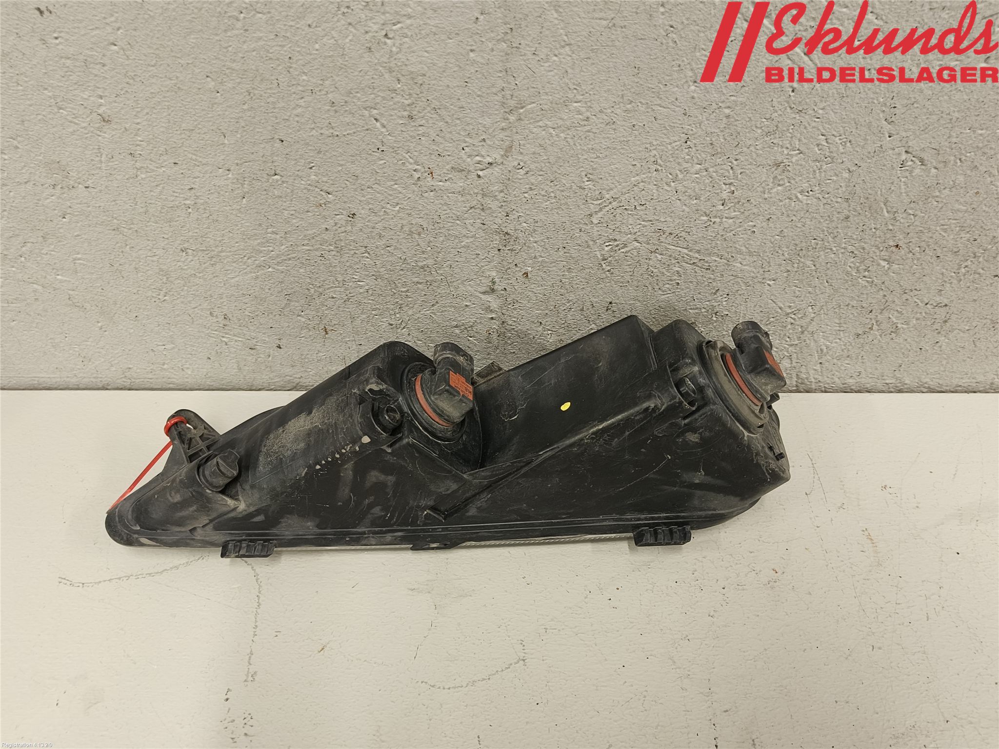 Volkswagen VW PASSAT 11-14 Dimljus-Varselljus Fram
