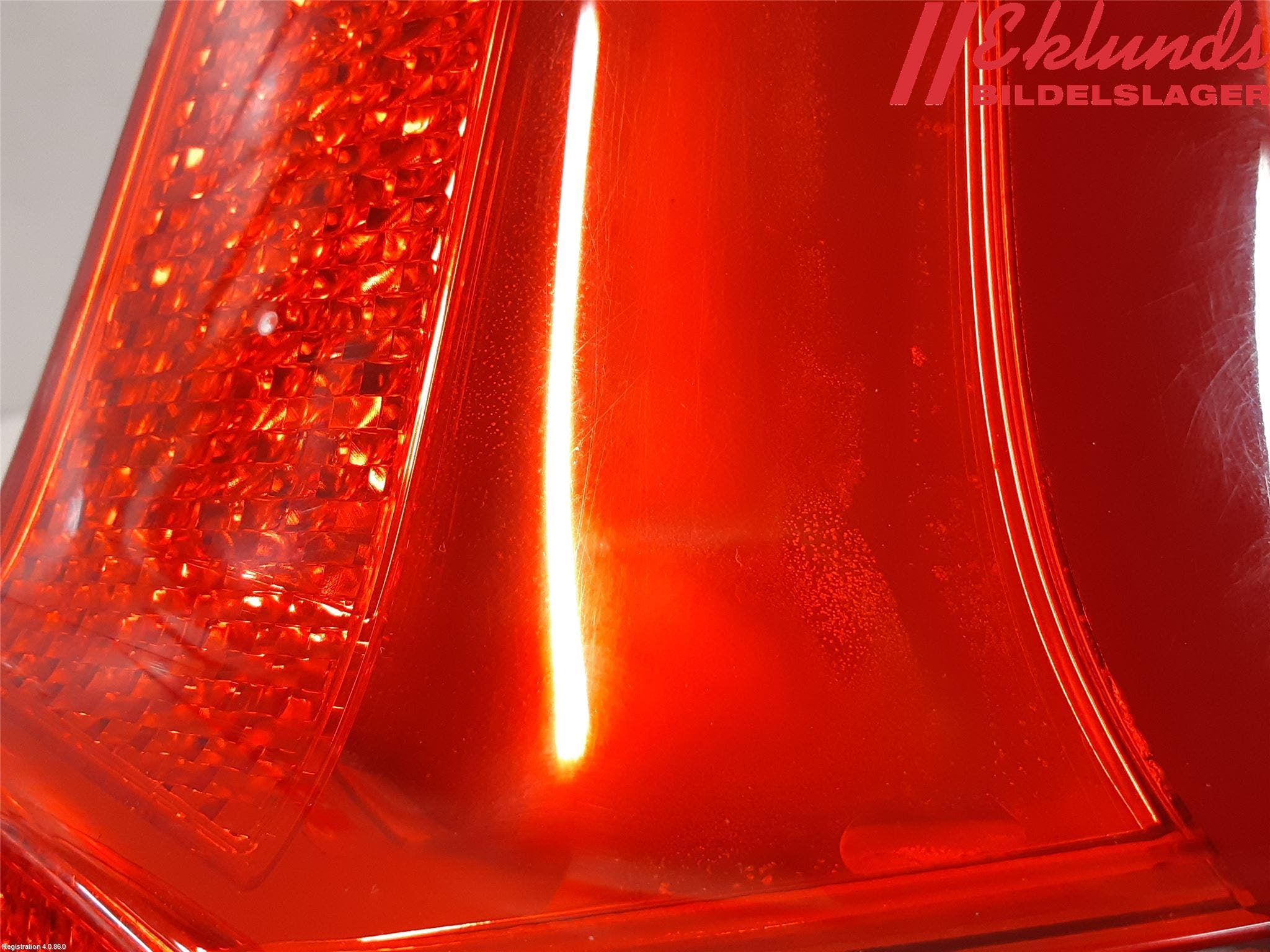 Volvo V70 08-13 Bakljus Lucka Hö