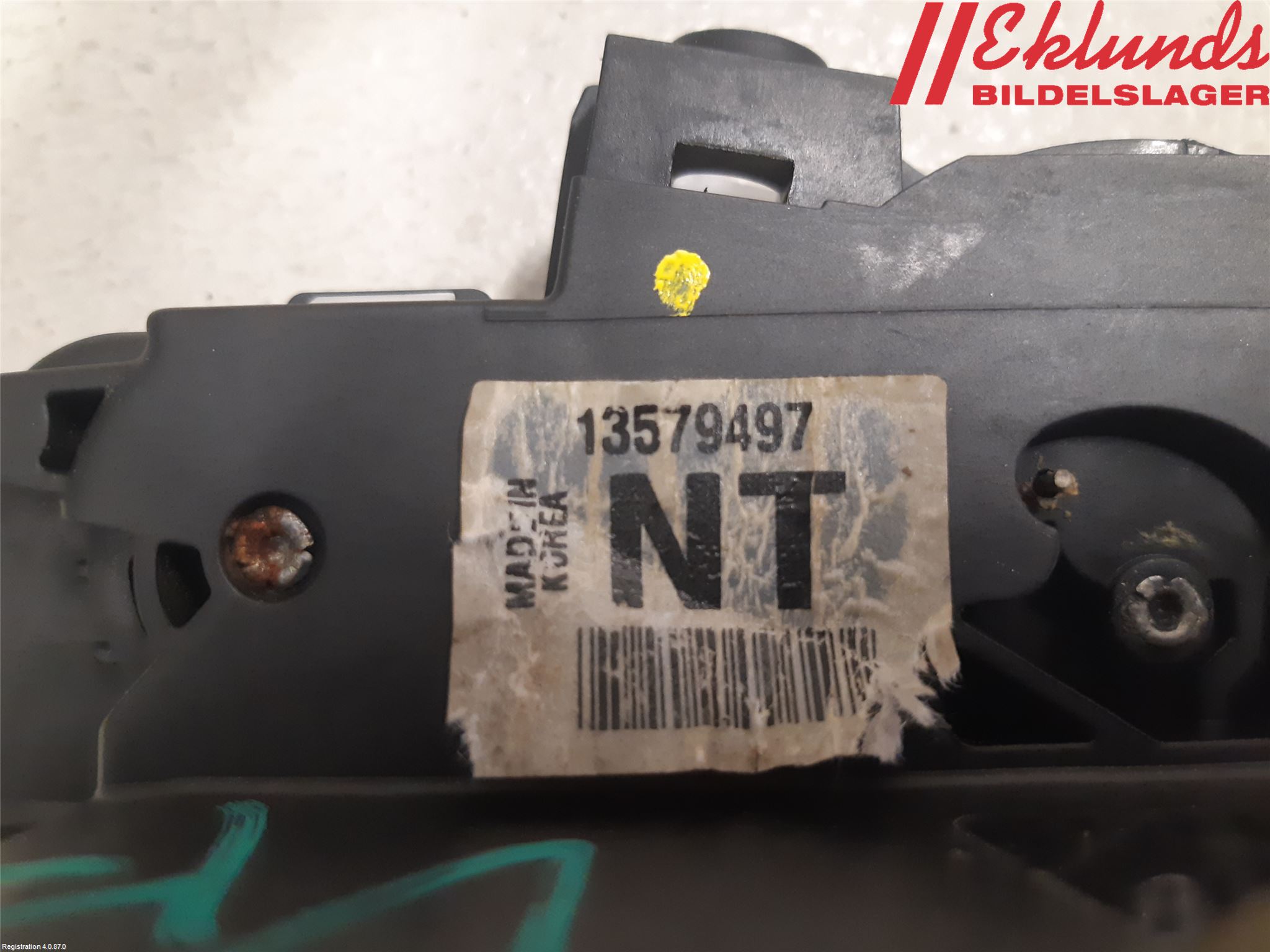 Opel INSIGNIA 09-16 Låskista-Dörrlås