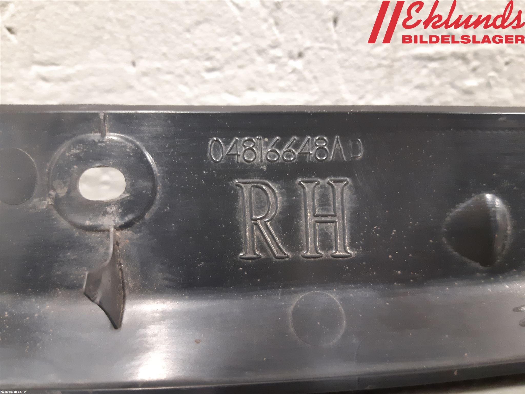 Dodge DURANGO Bakluckeöppnare Automatisk