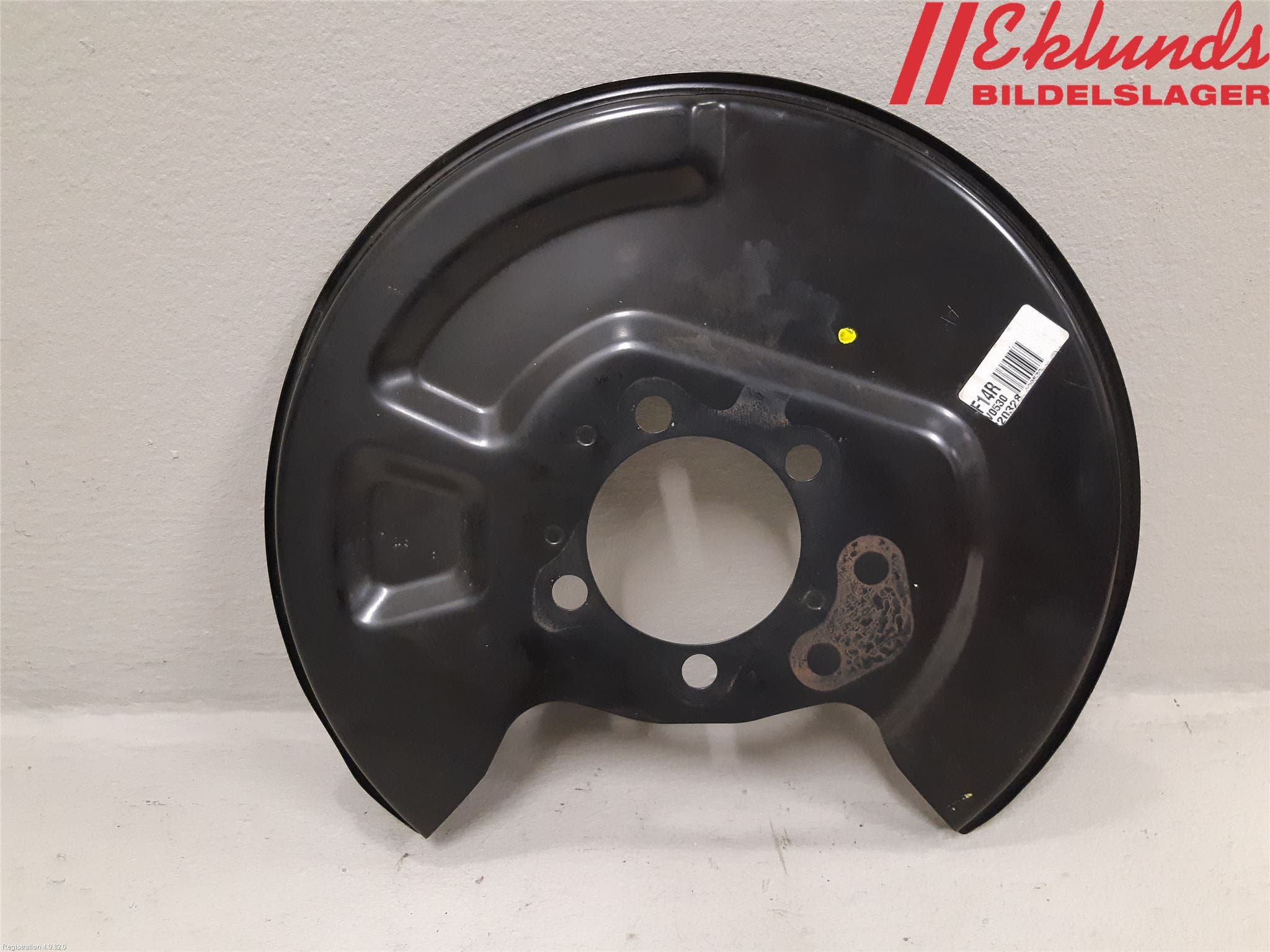 Toyota C-HR 16-23 Bromssköld Bak