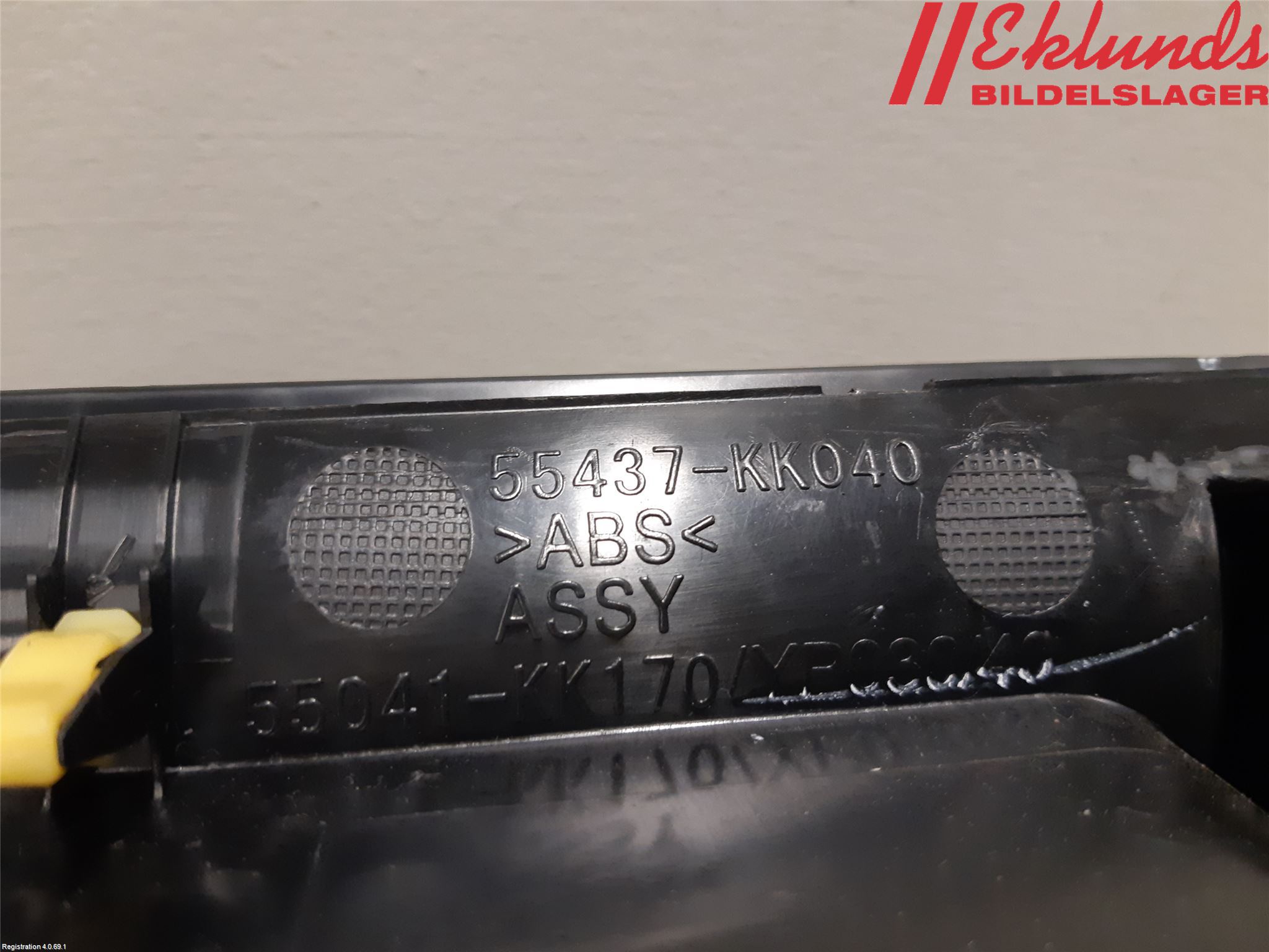 Toyota HILUX 16- Handskfack