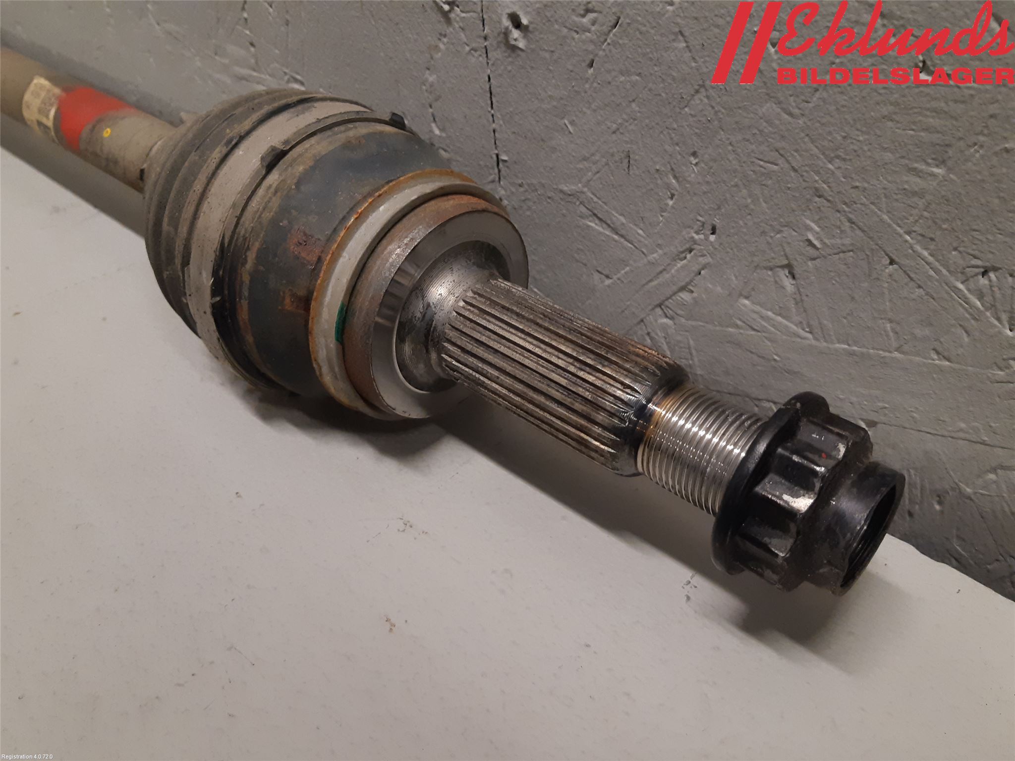 Toyota RAV4 19- Drivaxel Bak Vänster
