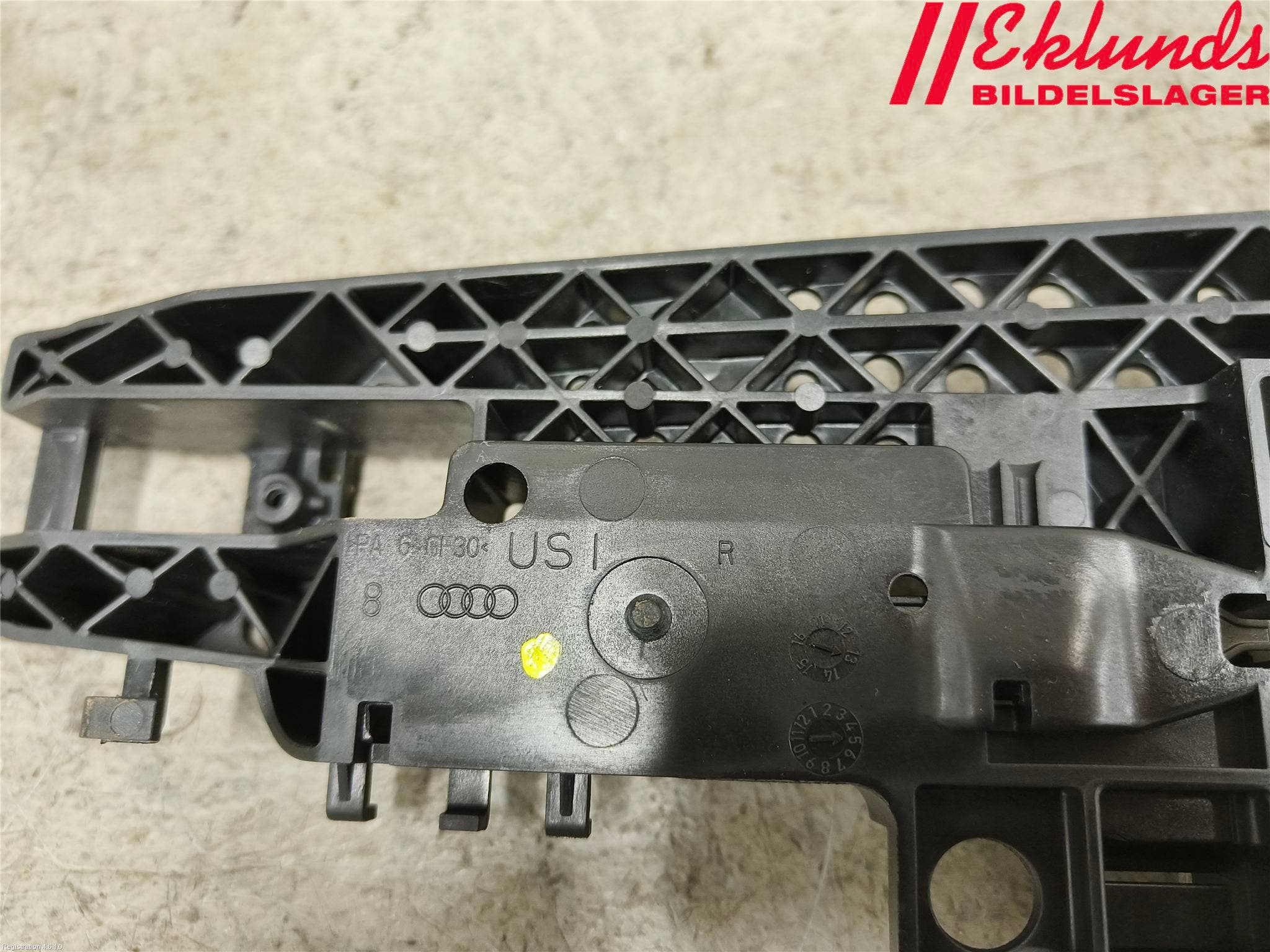 Audi A4 12-15 Dörrhandtag Yttre Vä