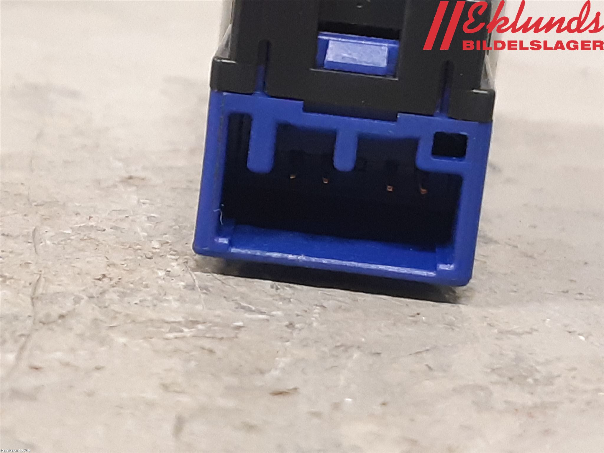 Toyota COROLLA 19- Strömställare Övrigt