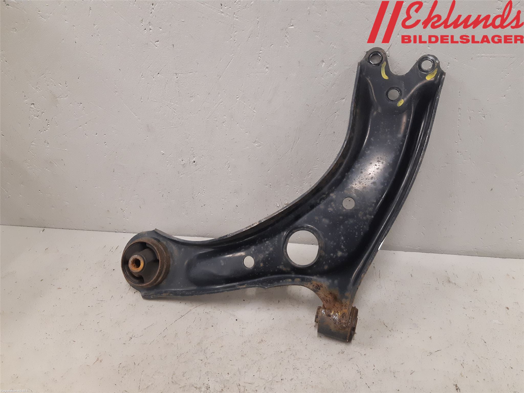 Hyundai TUCSON 05- Bärarm Fram Undre Hö