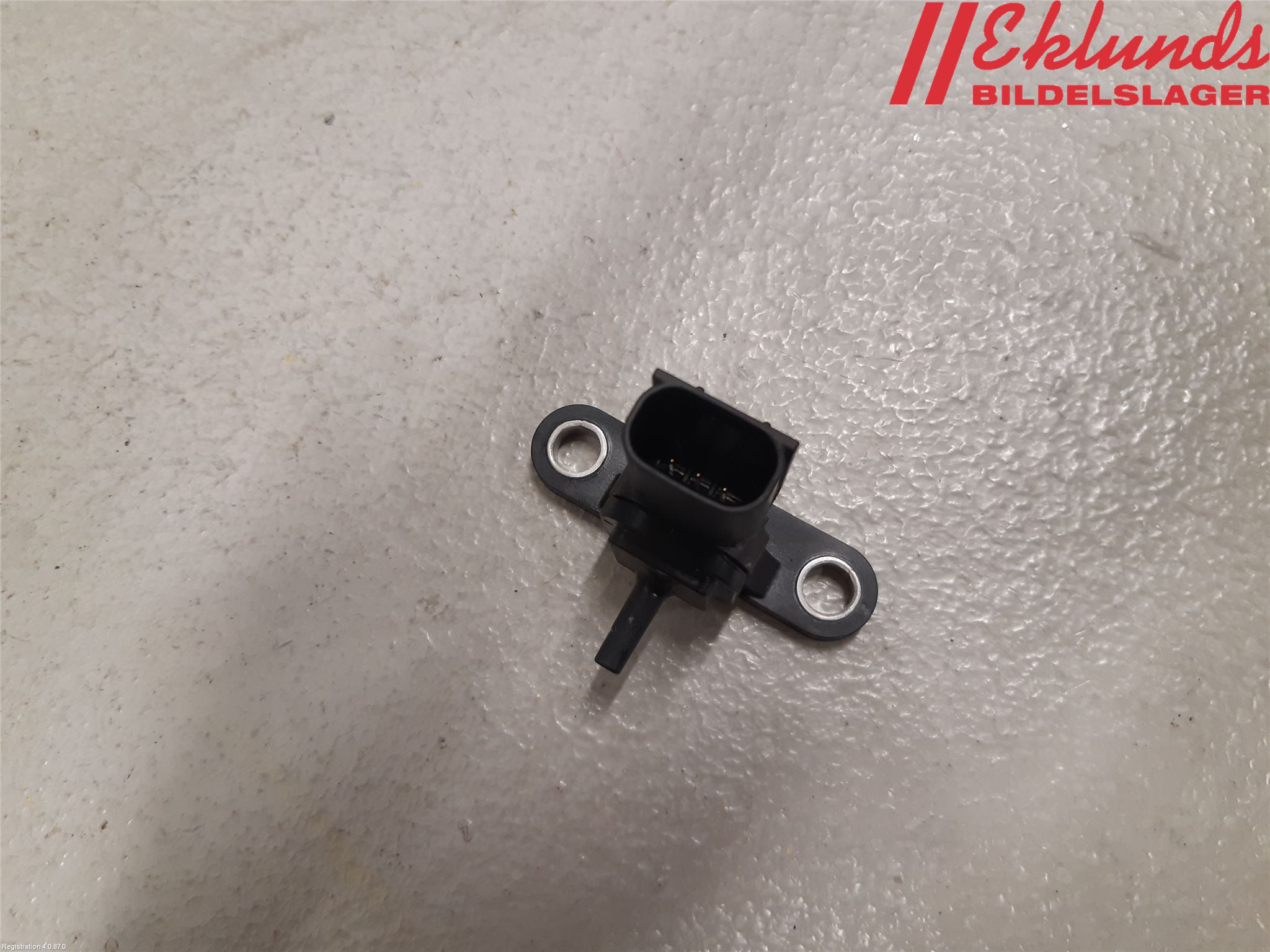 Lexus NX 340h/450h+ 21- Vakuumventil