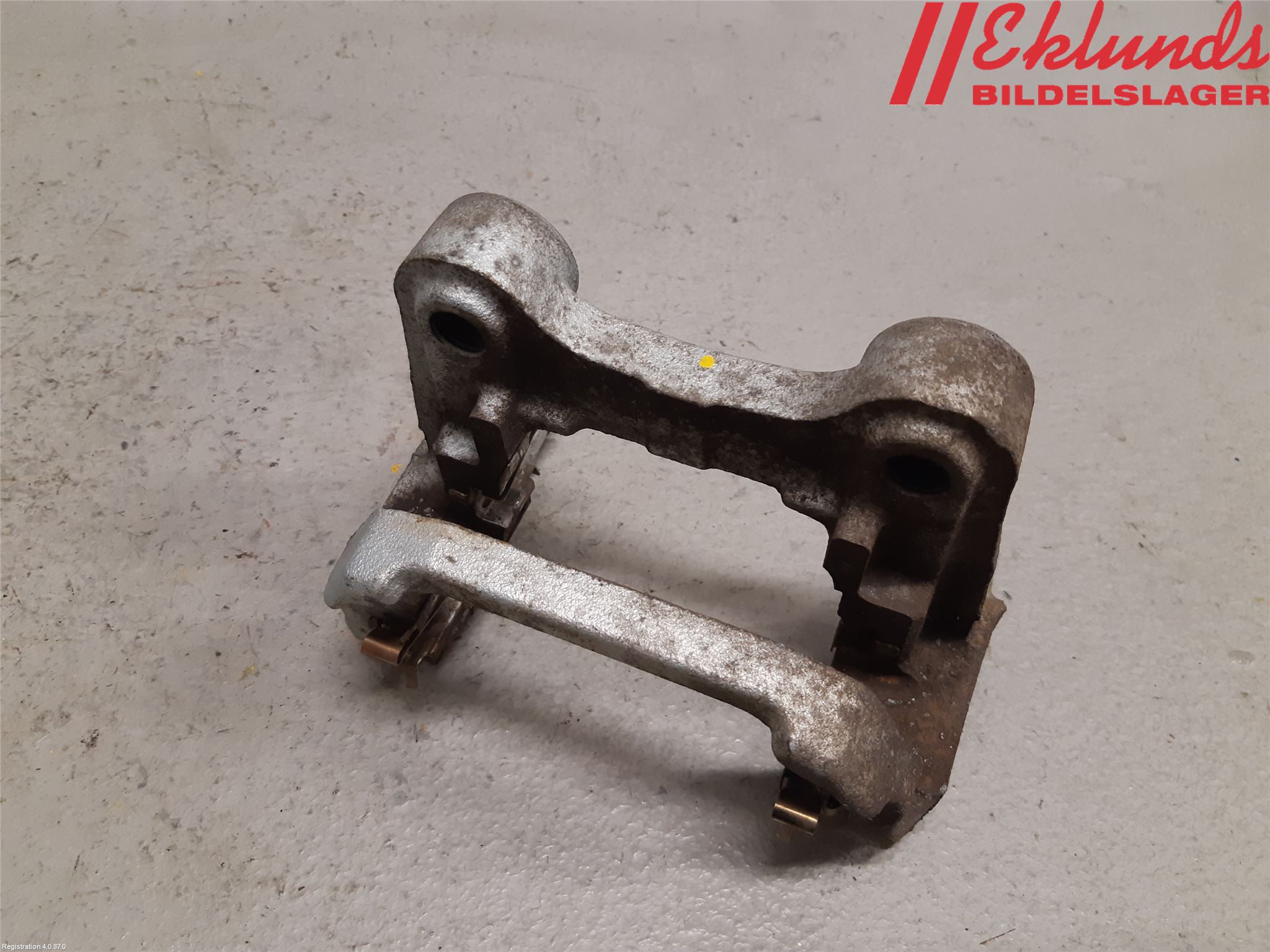 Lexus NX 340h/450h+ 21- Bromsokshållare