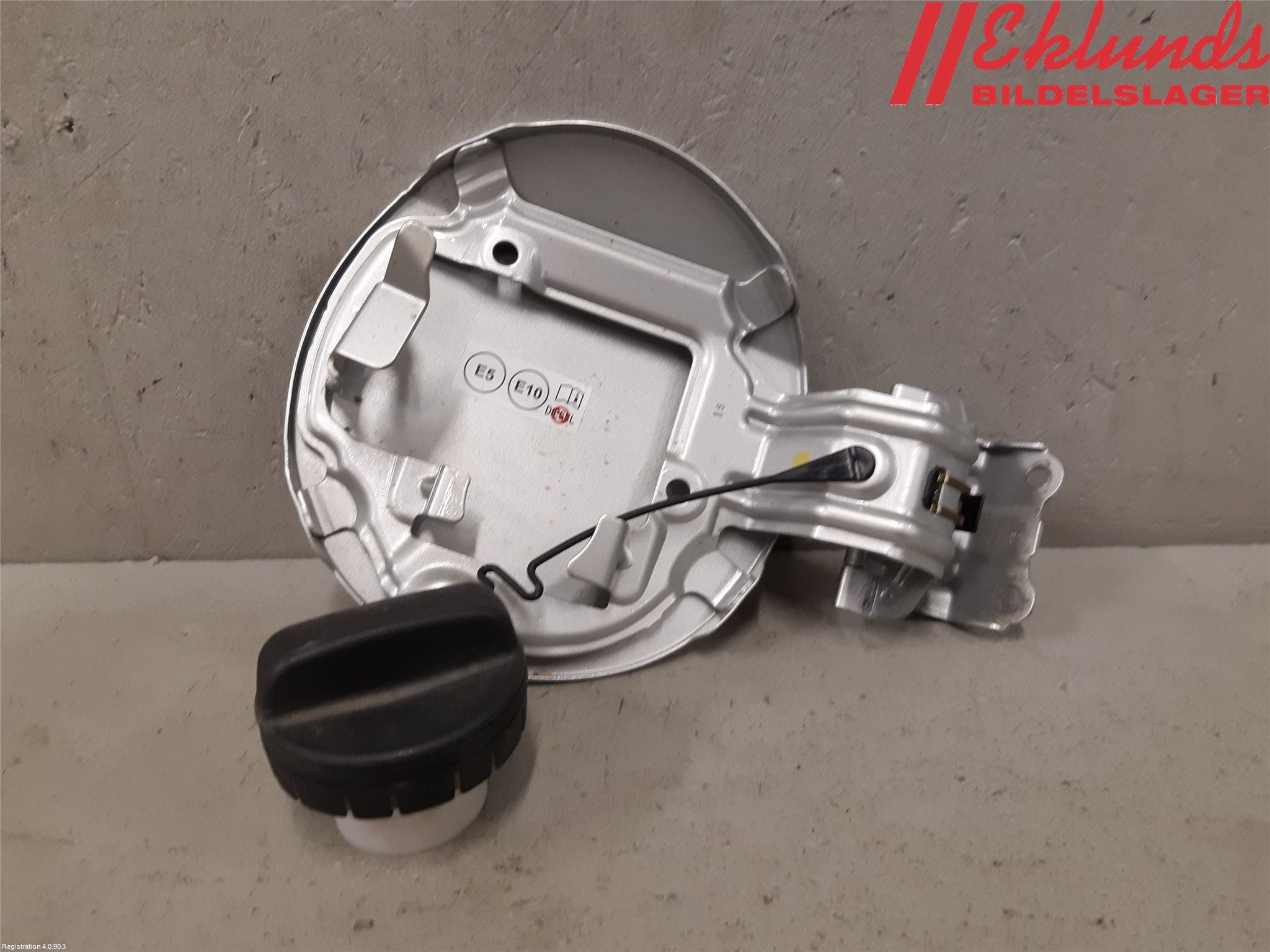 Toyota COROLLA 19- Tanklucka