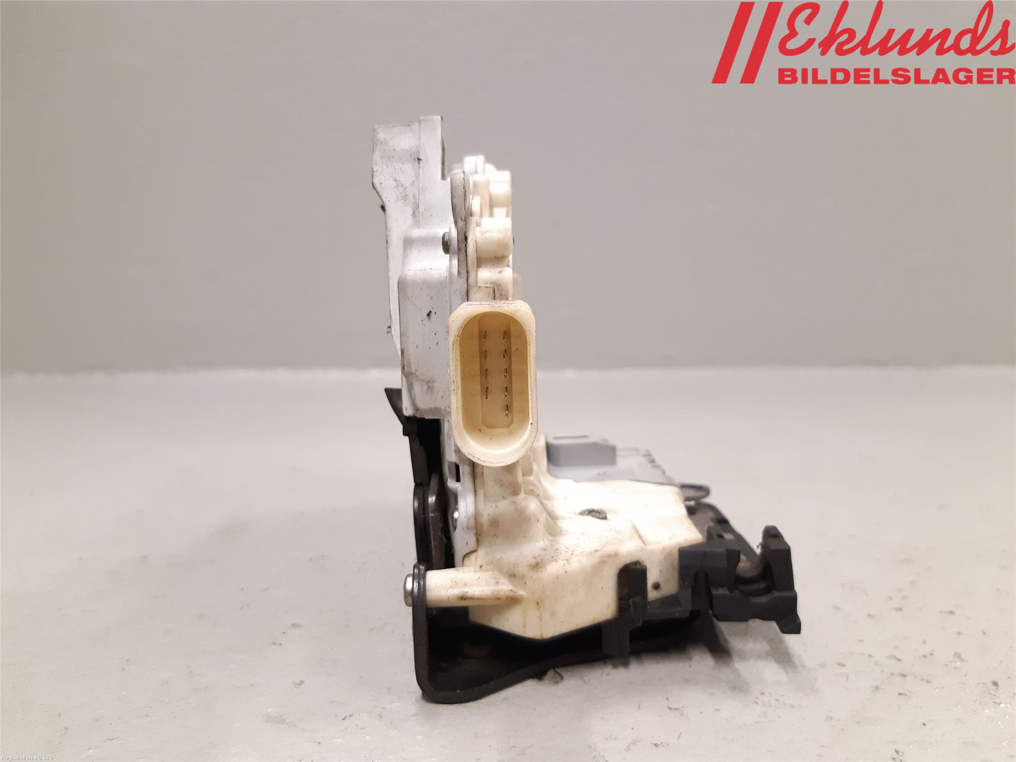 Audi Q7/SQ7 Låskista-Dörrlås