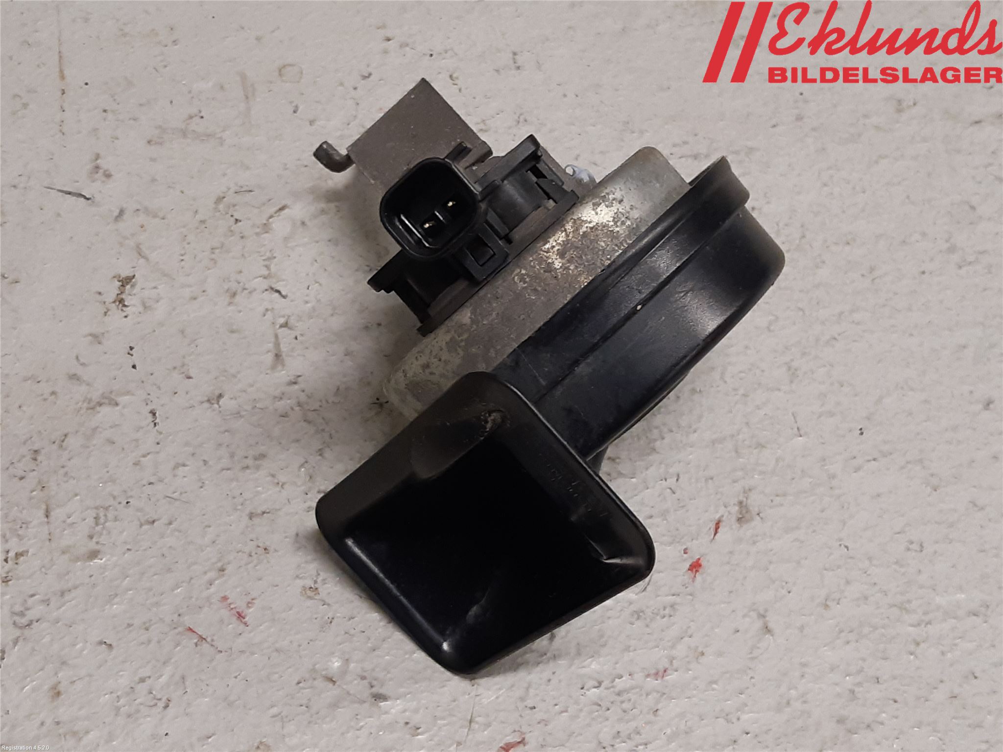 Volvo V70 14-16 Signalhorn