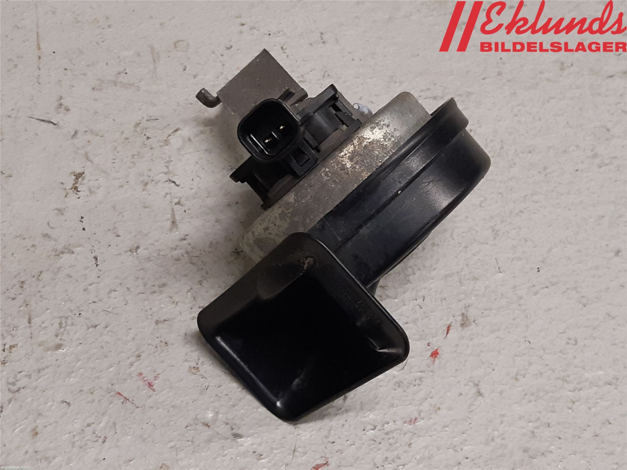 Volvo V70 14-16 Signalhorn